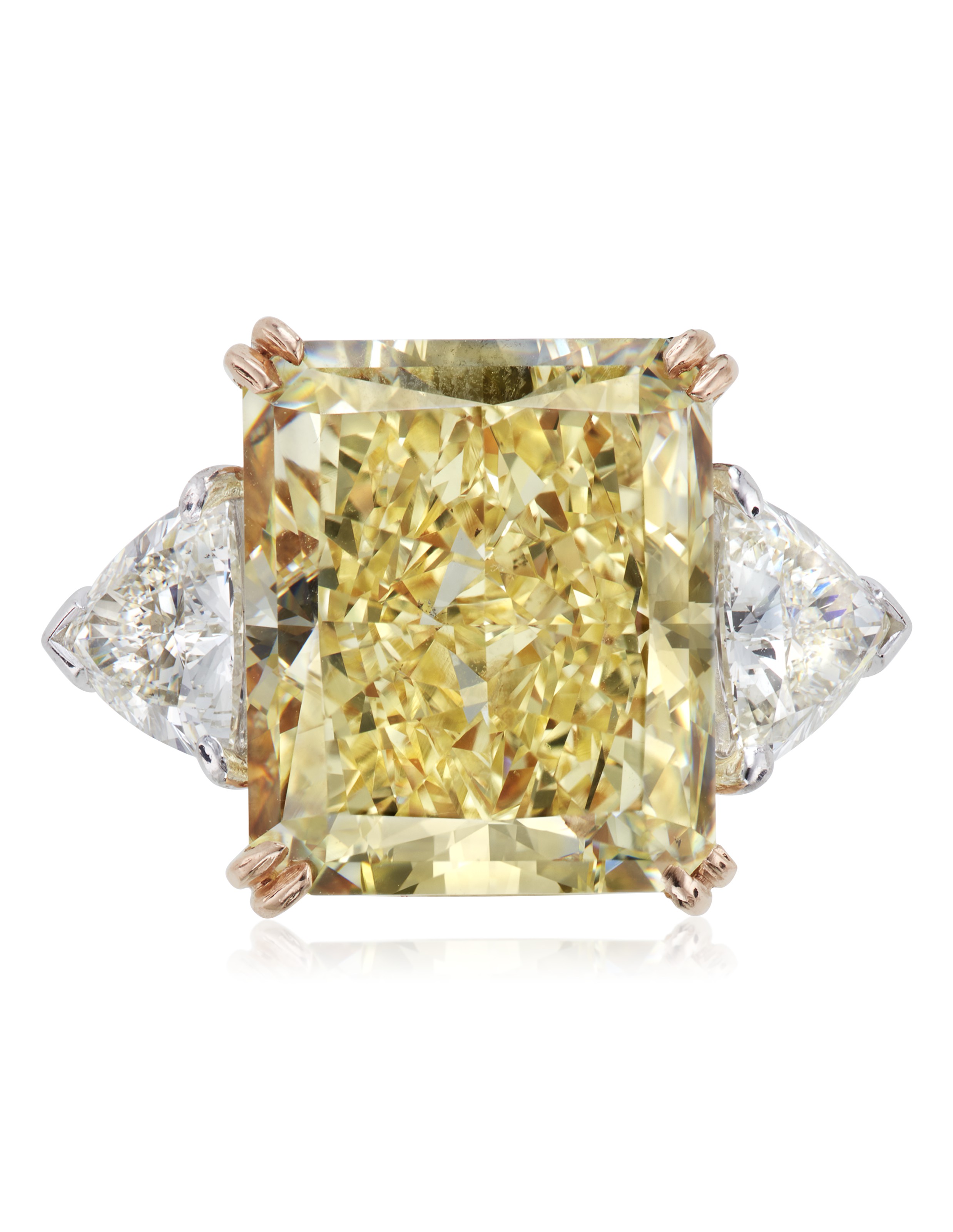 FANCY YELLOW DIAMOND RING OF CARATS WITH GIA REPORT