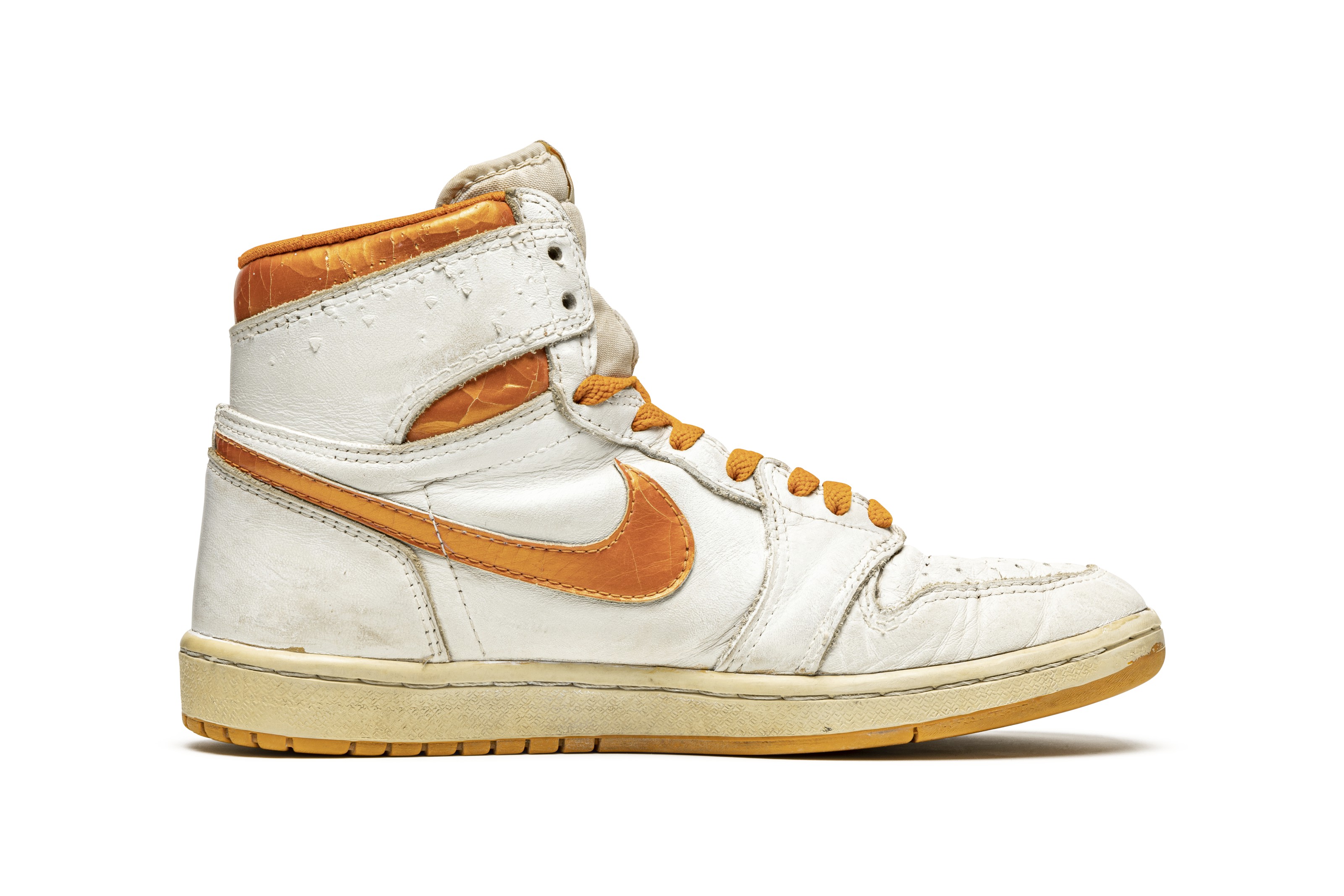 Orange jordan 1 high new arrivals