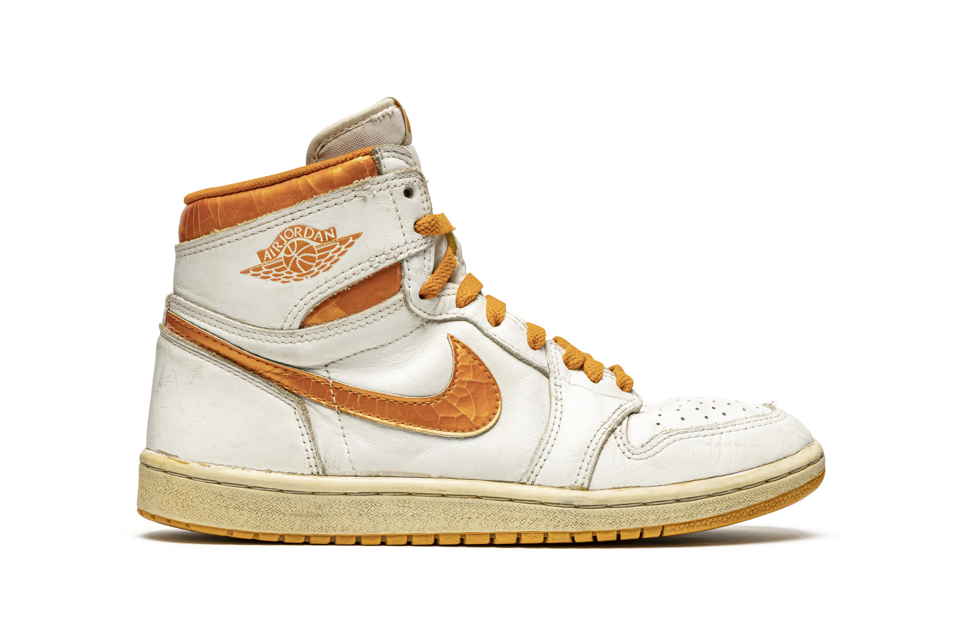 Air Jordan 1 High Metallic Orange Nike 1985 Christie s