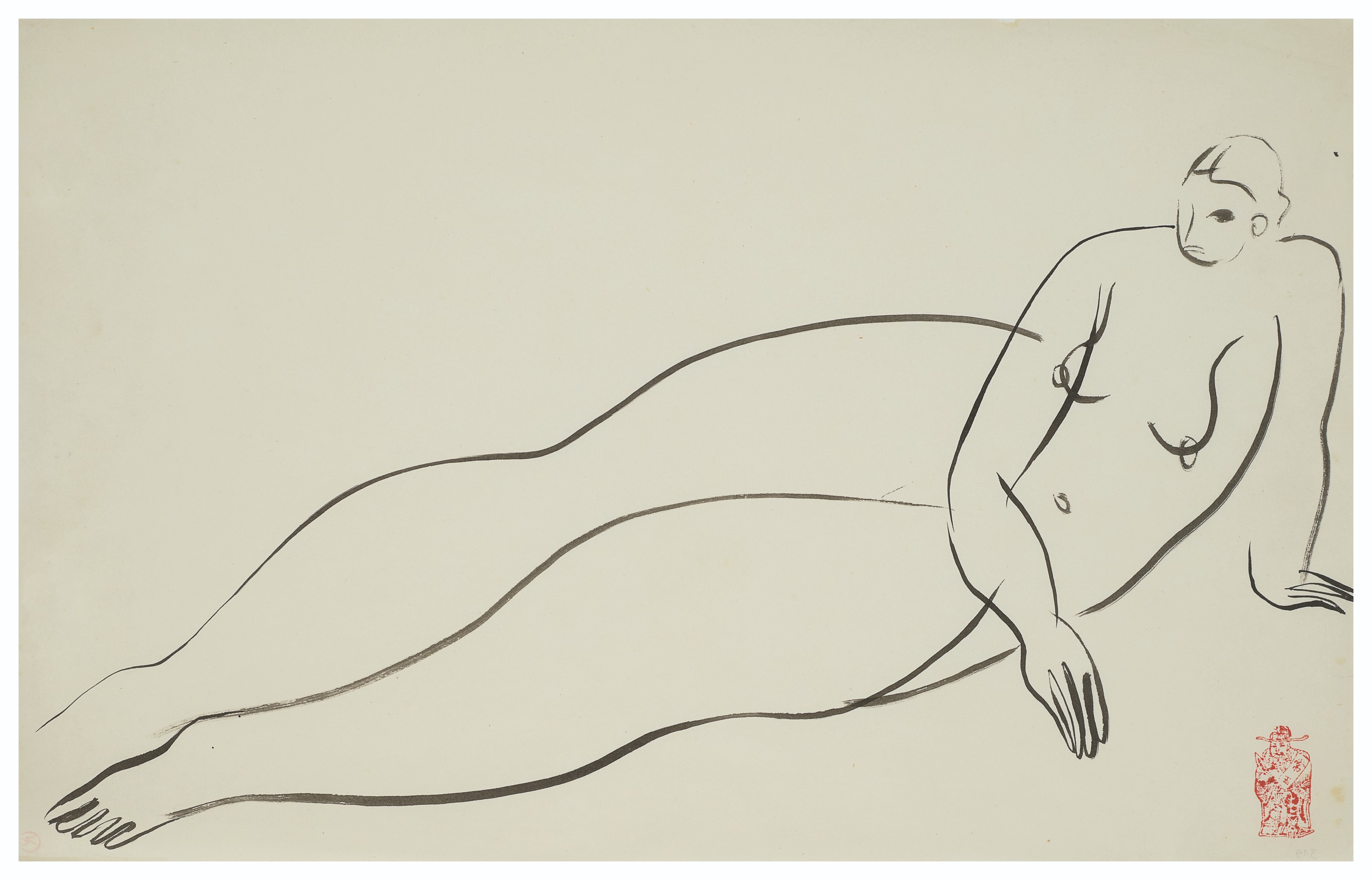 Femme nue aux longues jambes