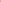 PAIRE DE PLATS EN PORCELAINE EMAILLEE A DECOR ROUGE DE FER ET OR

