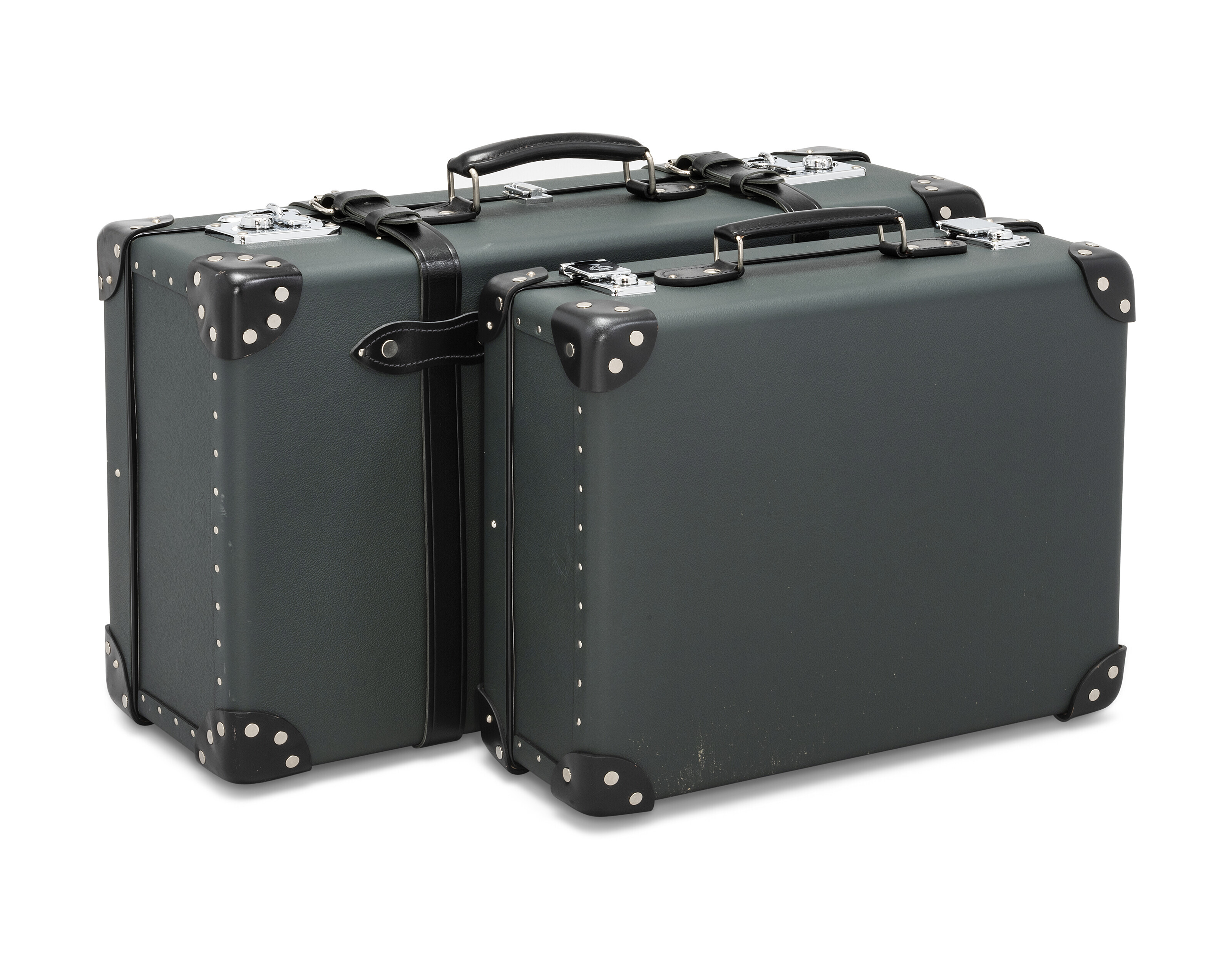 No time to die 2021 a two piece set of globe trotter ocean green and