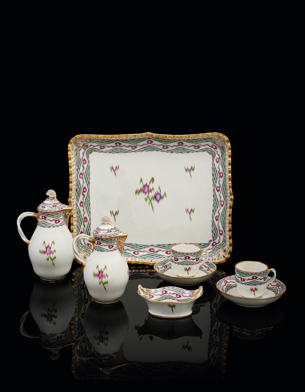 AN IMPERIAL VIENNA PORCELAIN BREAKFASTSERVICE, CIRCA 17751780, BLUE