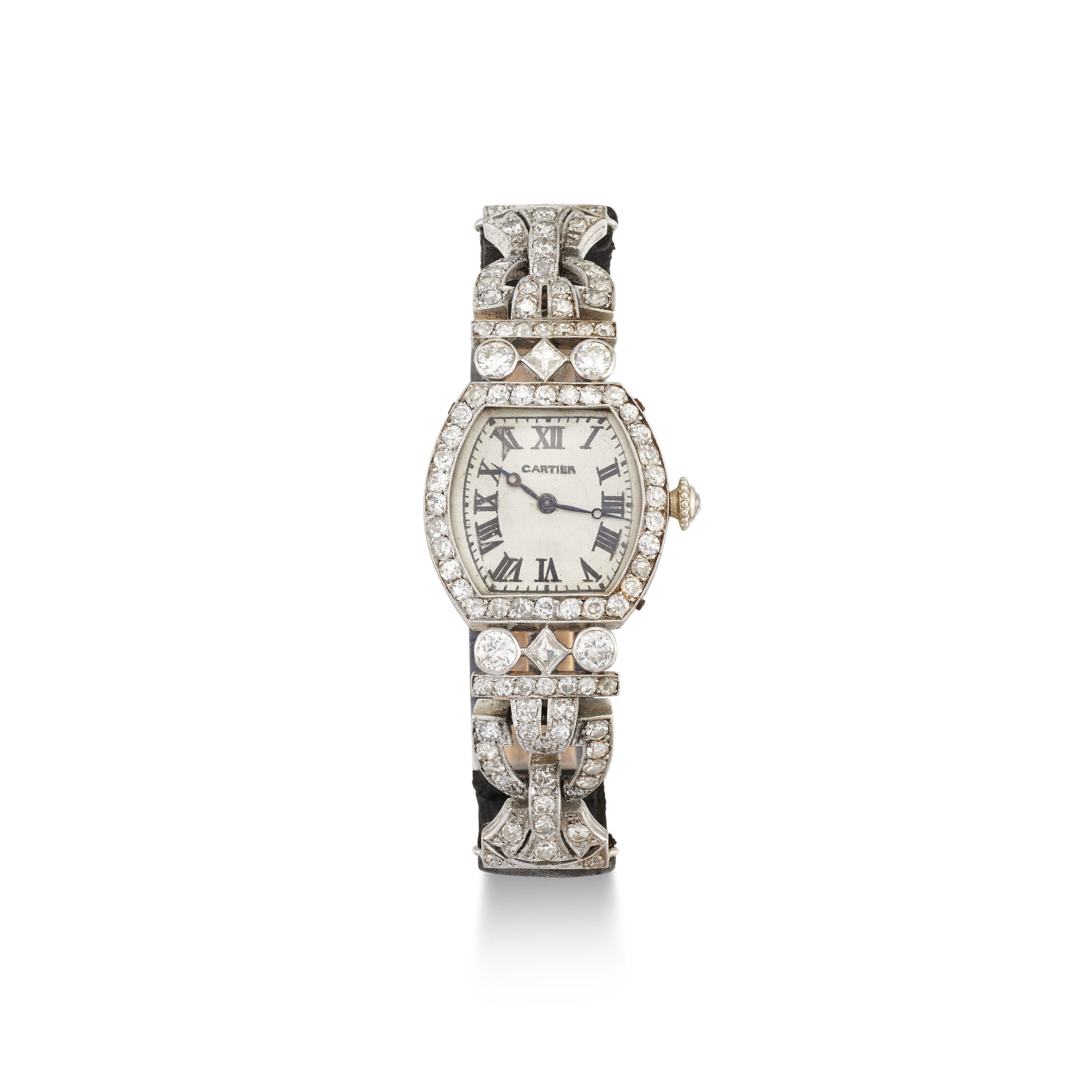 MONTRE COCKTAIL CARTIER DU DÉBUT DU 20E SIÈCLE EN DIAMANTS | Christie's