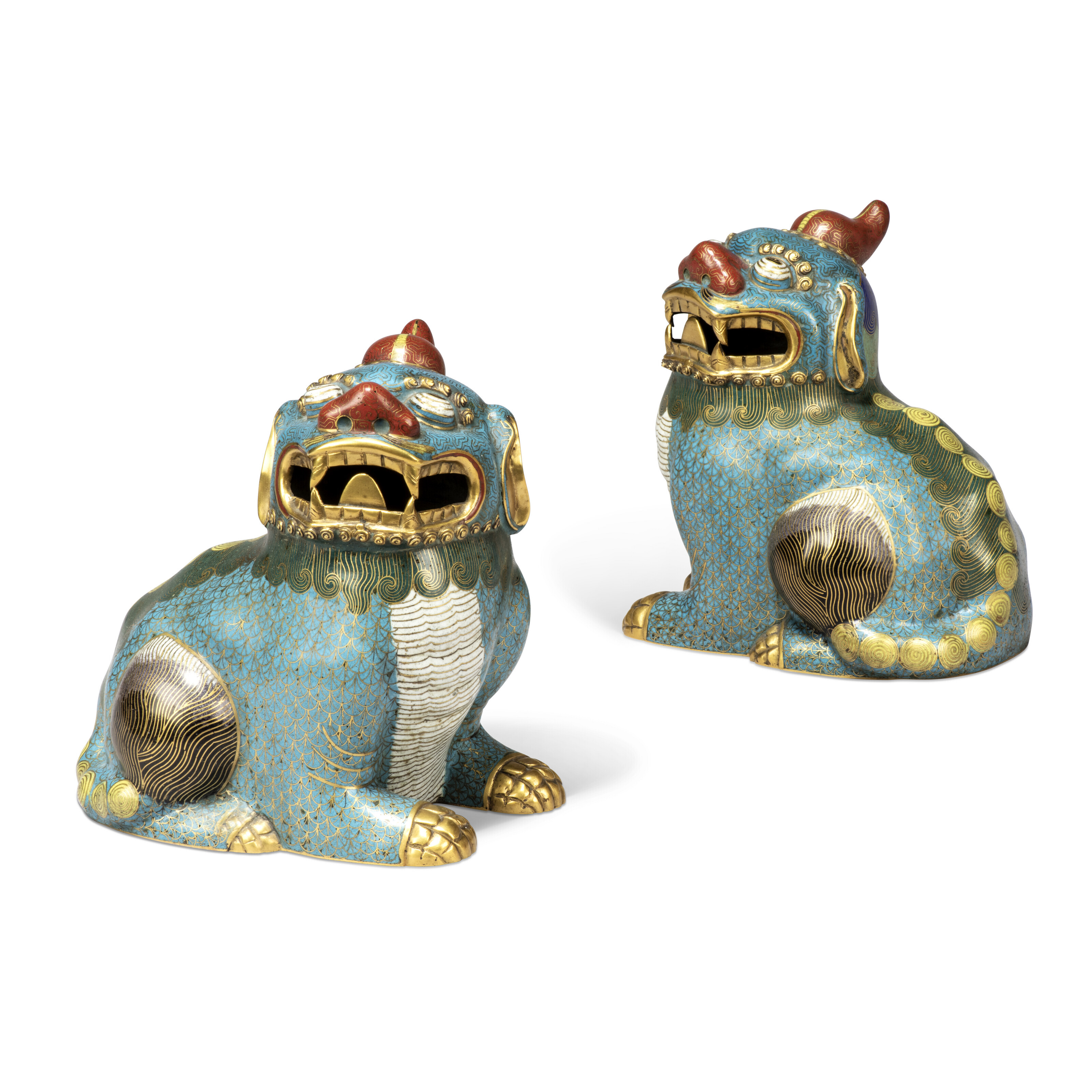 A PAIR OF CHINESE CLOISONNE ENAMEL LUDUAN CENSERS, 18TH-19TH