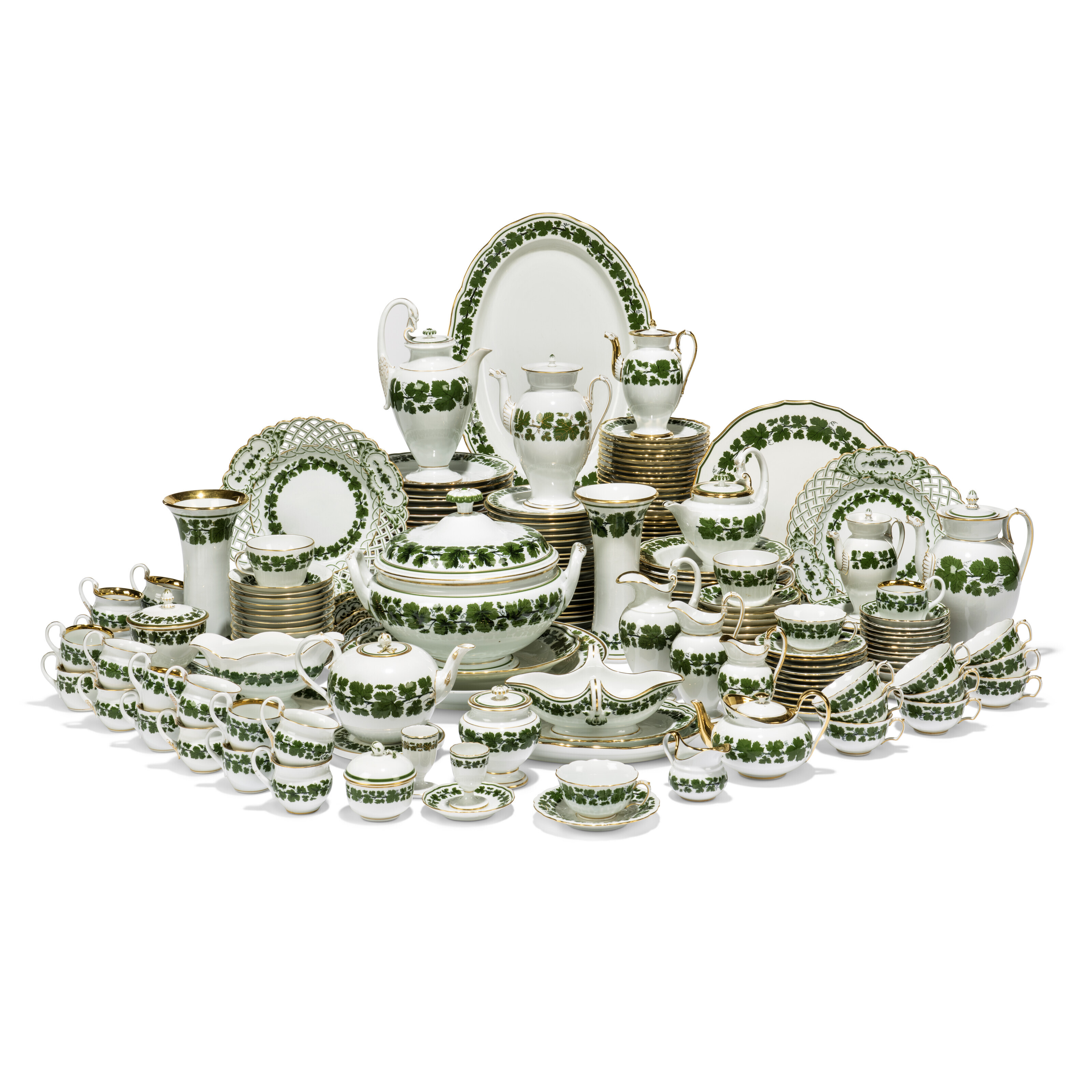 A MEISSEN PORCELAIN 'GREEN VINE' PATTERN COMPOSITE PART TABLE