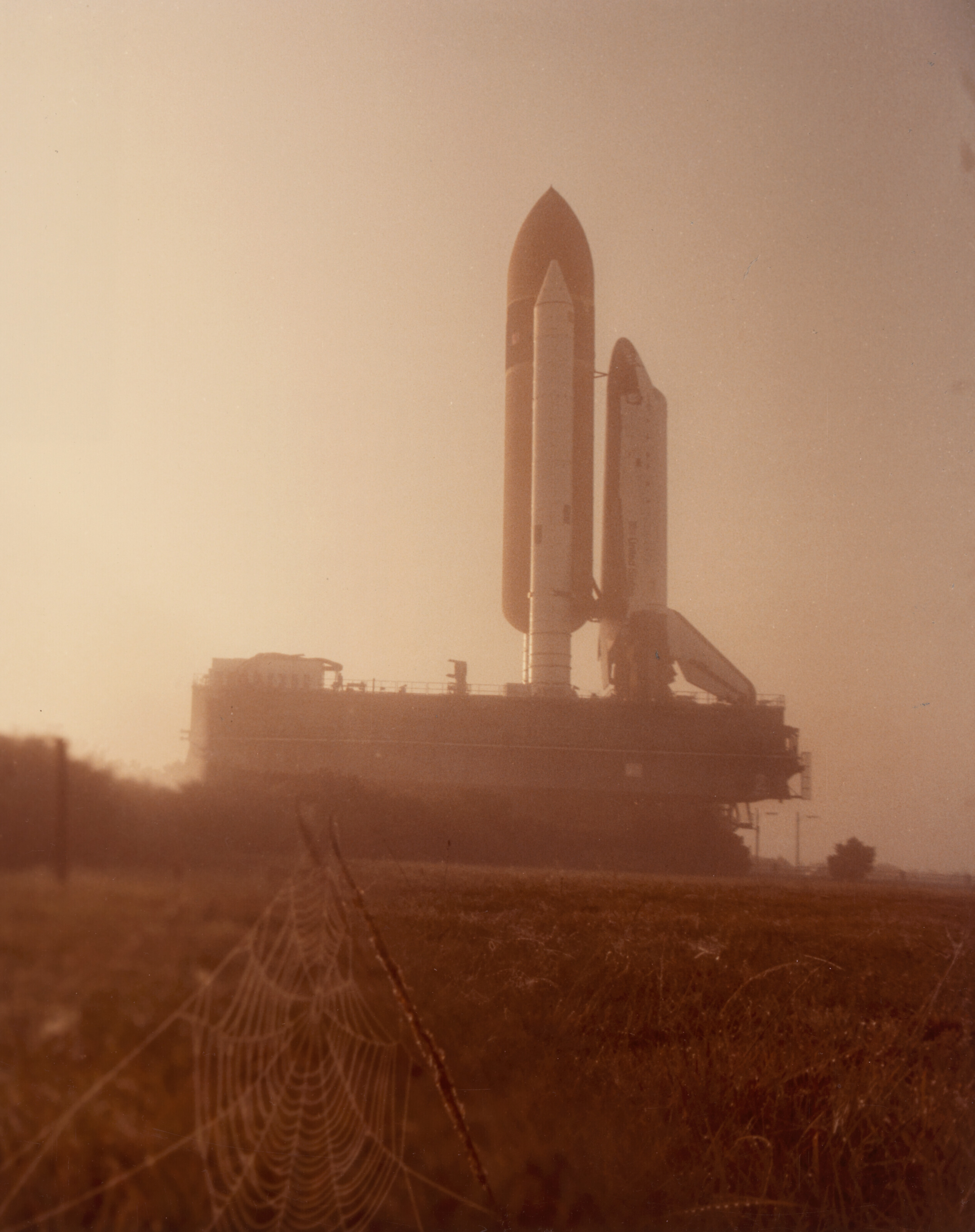SHUTTLE CHALLENGER ON COMPLEX 39A, NOVEMBER 30, 1982, NASA [STS-6