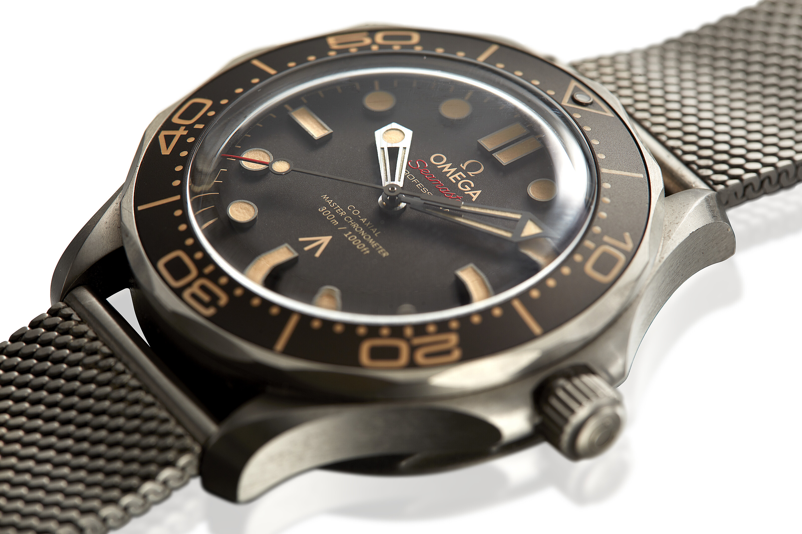 Omega no time to die price outlet