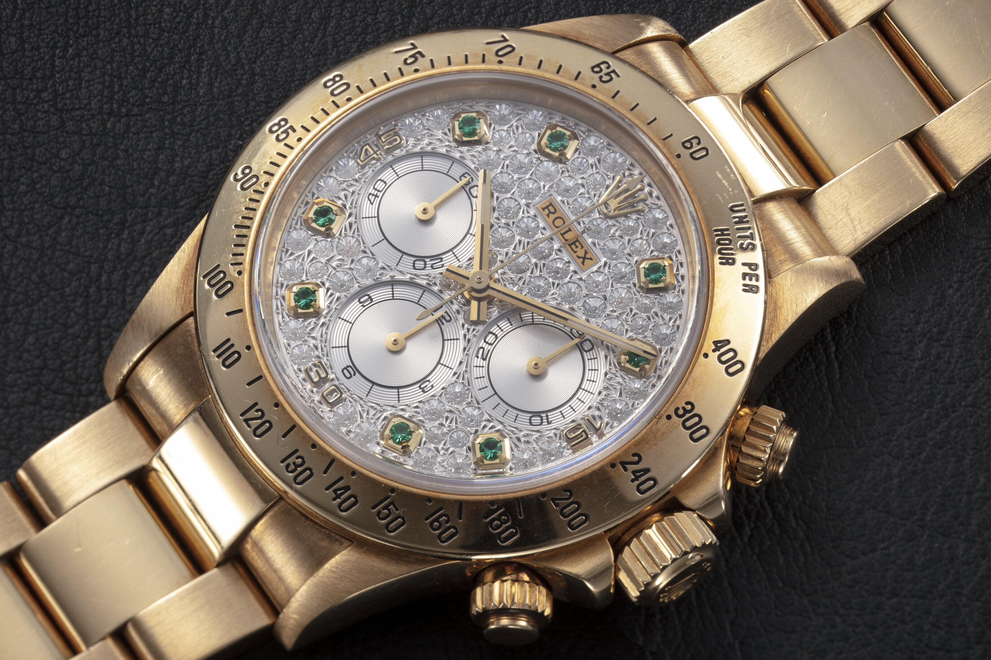 ROLEX DAYTONA REF. 16528 ZENITH A GOLD DIAMOND AND EMERALD