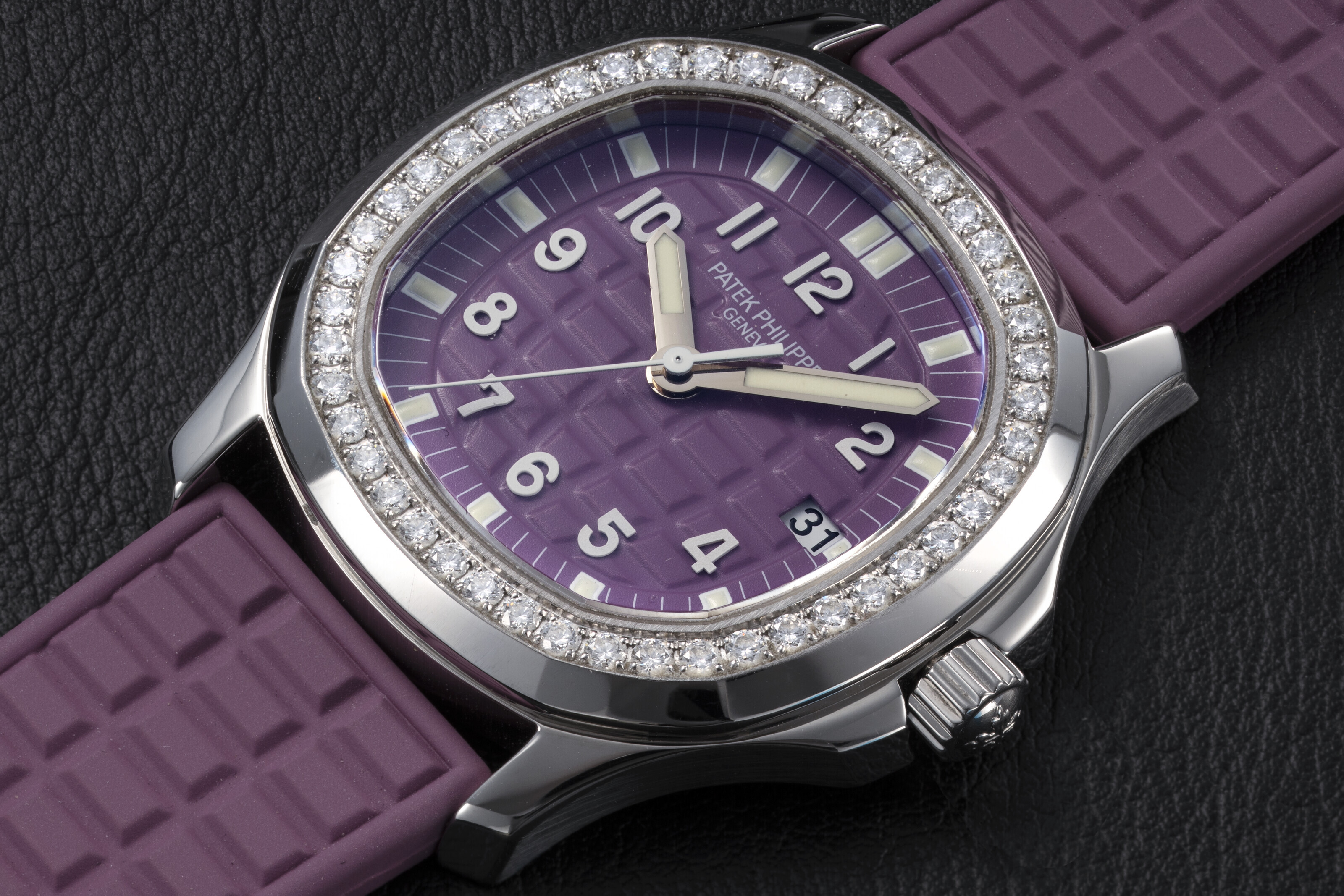 CARTIER, TANK ANGLAISE REF. 3508, A GOLD AUTOMATIC WRISTWATCH