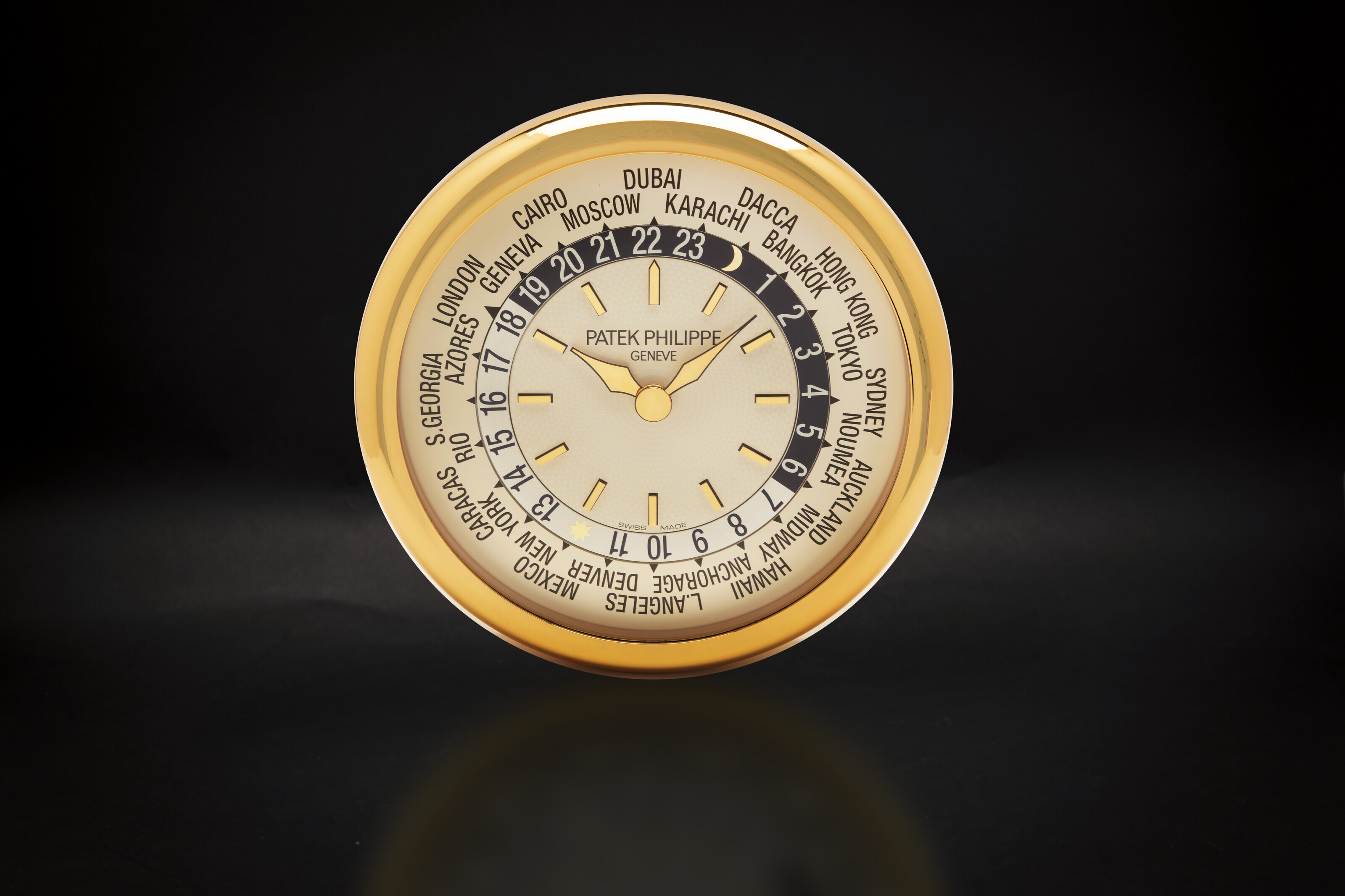 インテリア時計 Patekphilippedesk clock with gold brass INDUCTA FOR PATEK PHILIPPE, A LARGE GILT BRASS WORLD TIME WALL