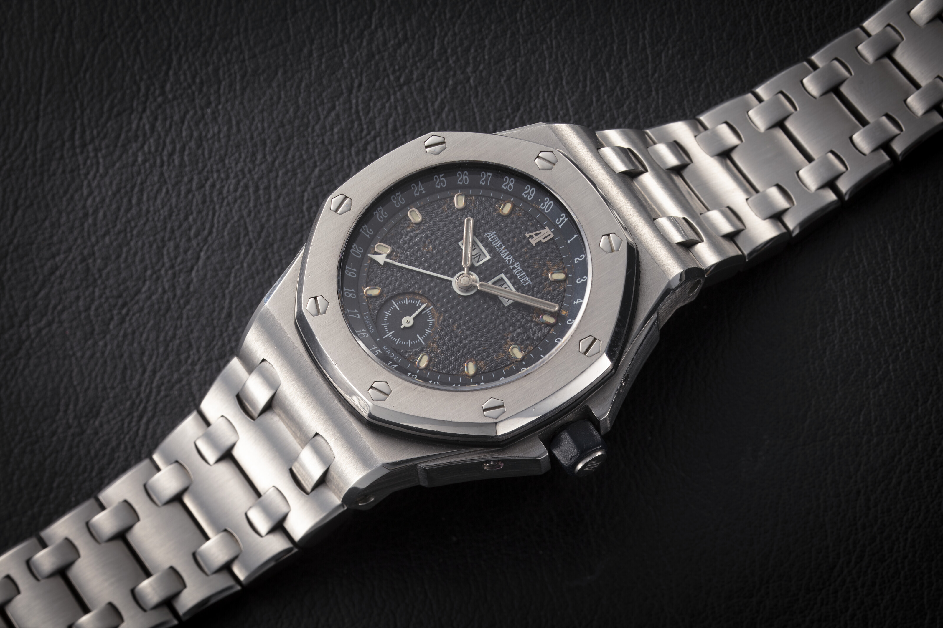 Audemars piguet 25807st store