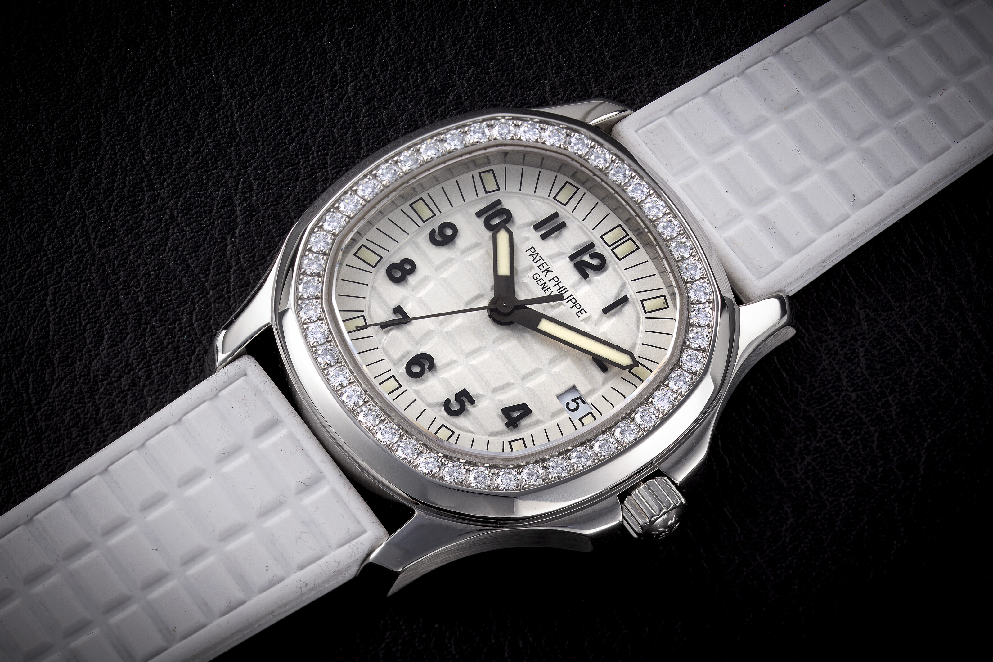 Patek Philippe, Aquanaut Luce, ref. 5067A-024. An attractive steel and diamond-set ladies wristwatch, case number 4’425’502. Diameter 35.5 mm. Estimate $35,000-55,000. Offered in Watches Online The Dubai Edit until 25 October 2022 at Christie’s Online