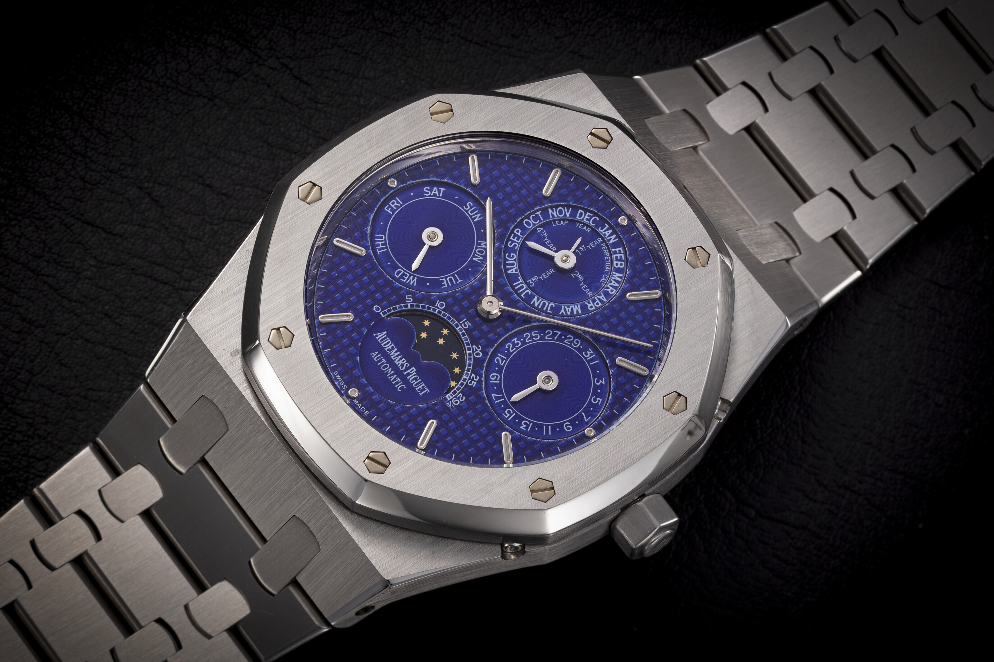 AUDEMARS PIGUET ROYAL OAK PERPETUAL CALENDER REF. 25820ST AN