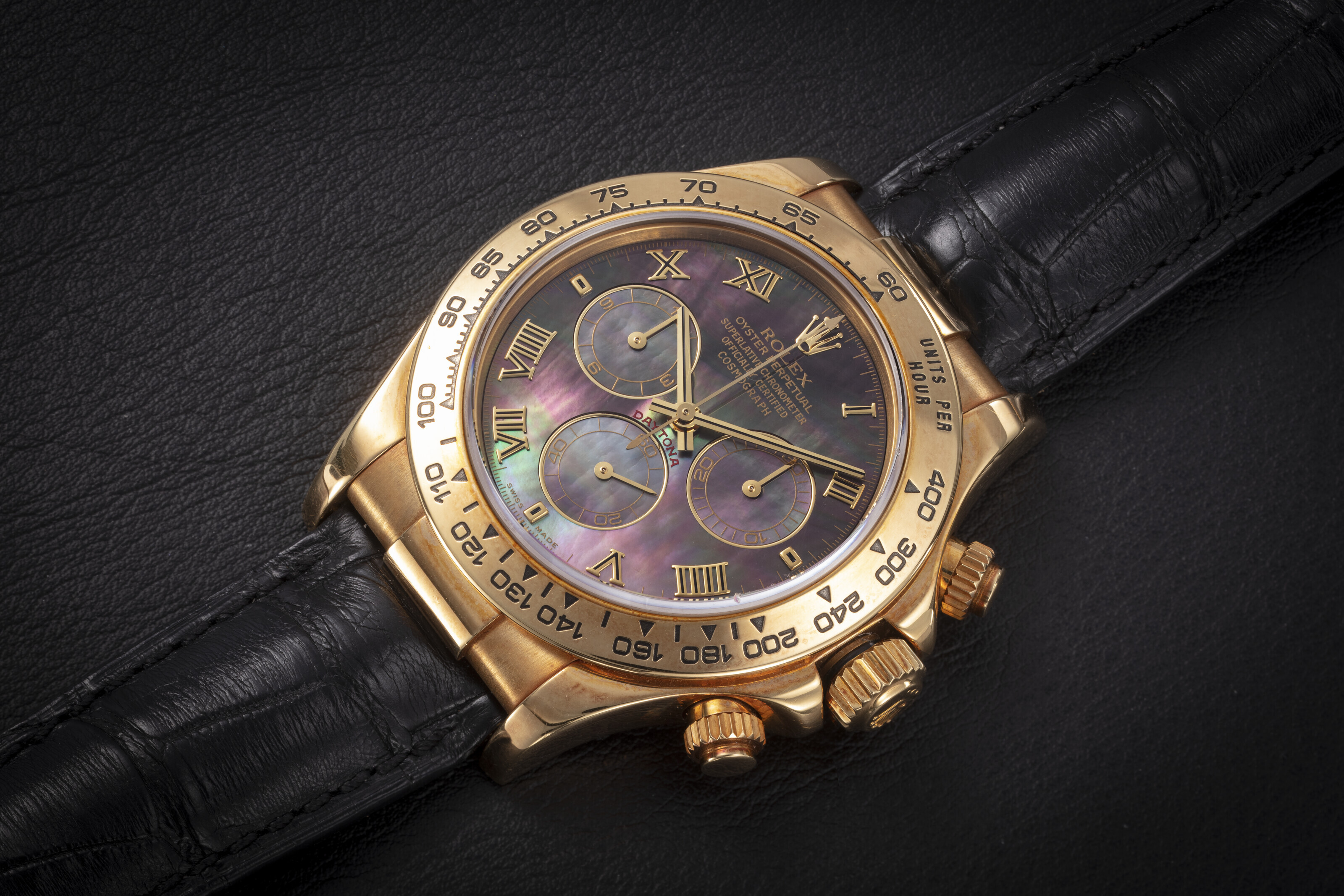 ROLEX, DAYTONA REF. 116518, GOLD AUTOMATIC CHRONOGRAPH WITH
