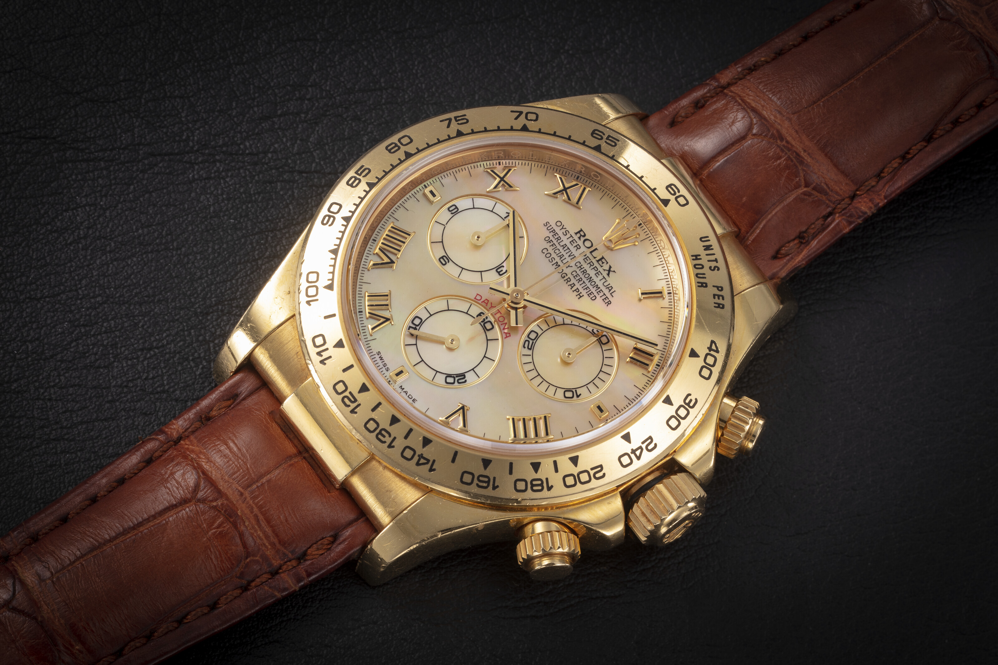 ROLEX, DAYTONA REF. 116518, GOLD AUTOMATIC CHRONOGRAPH WITH