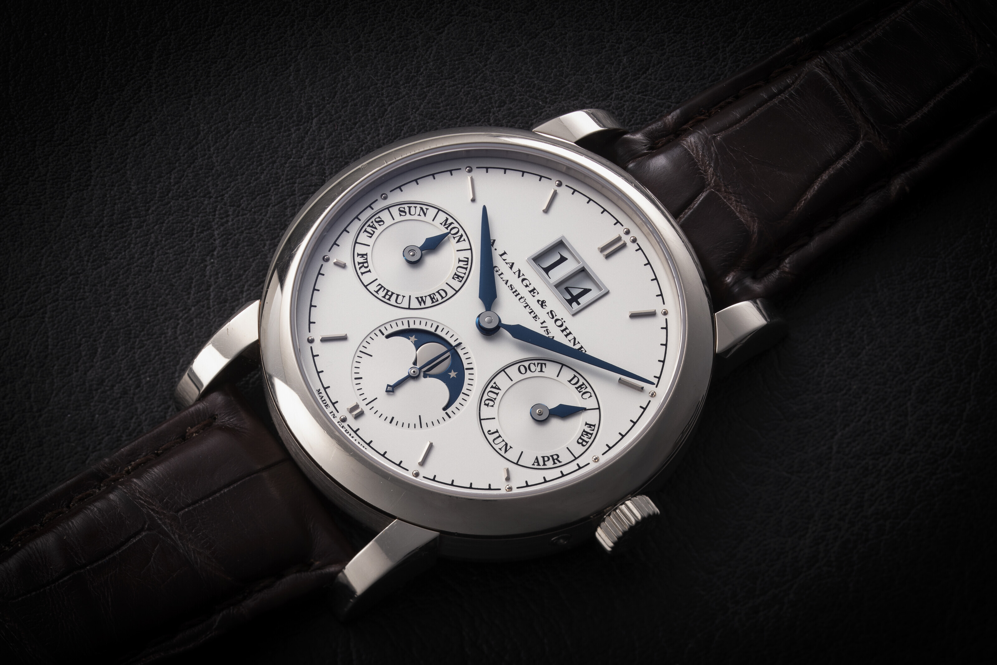 A. LANGE S HNE SAXONIA ANNUAL CALENDAR REF. 330.026 AN