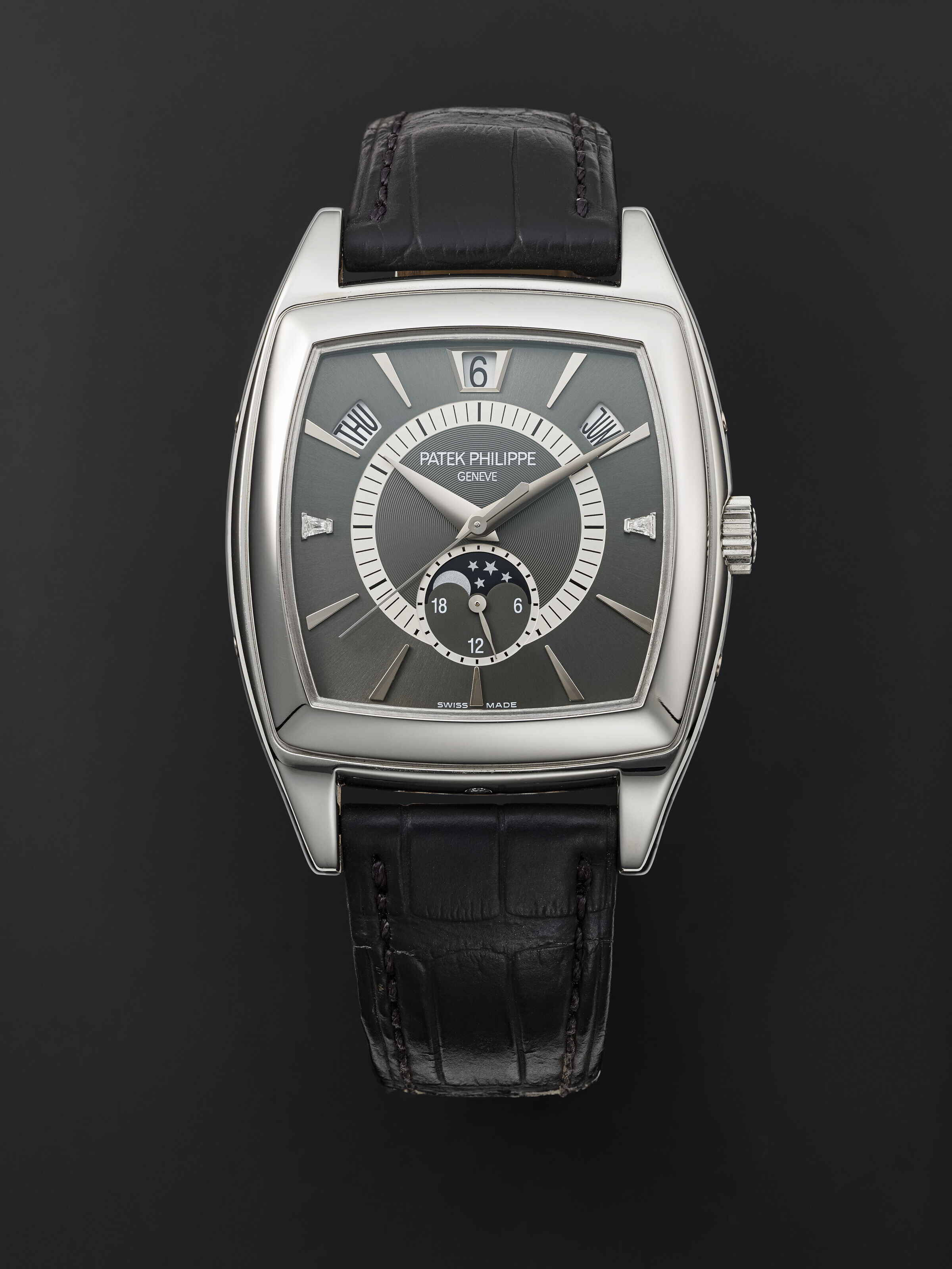 PATEK PHILIPPE, PLATINUM 'GONDOLO' ANNUAL CALENDAR, REF. 5135P ...
