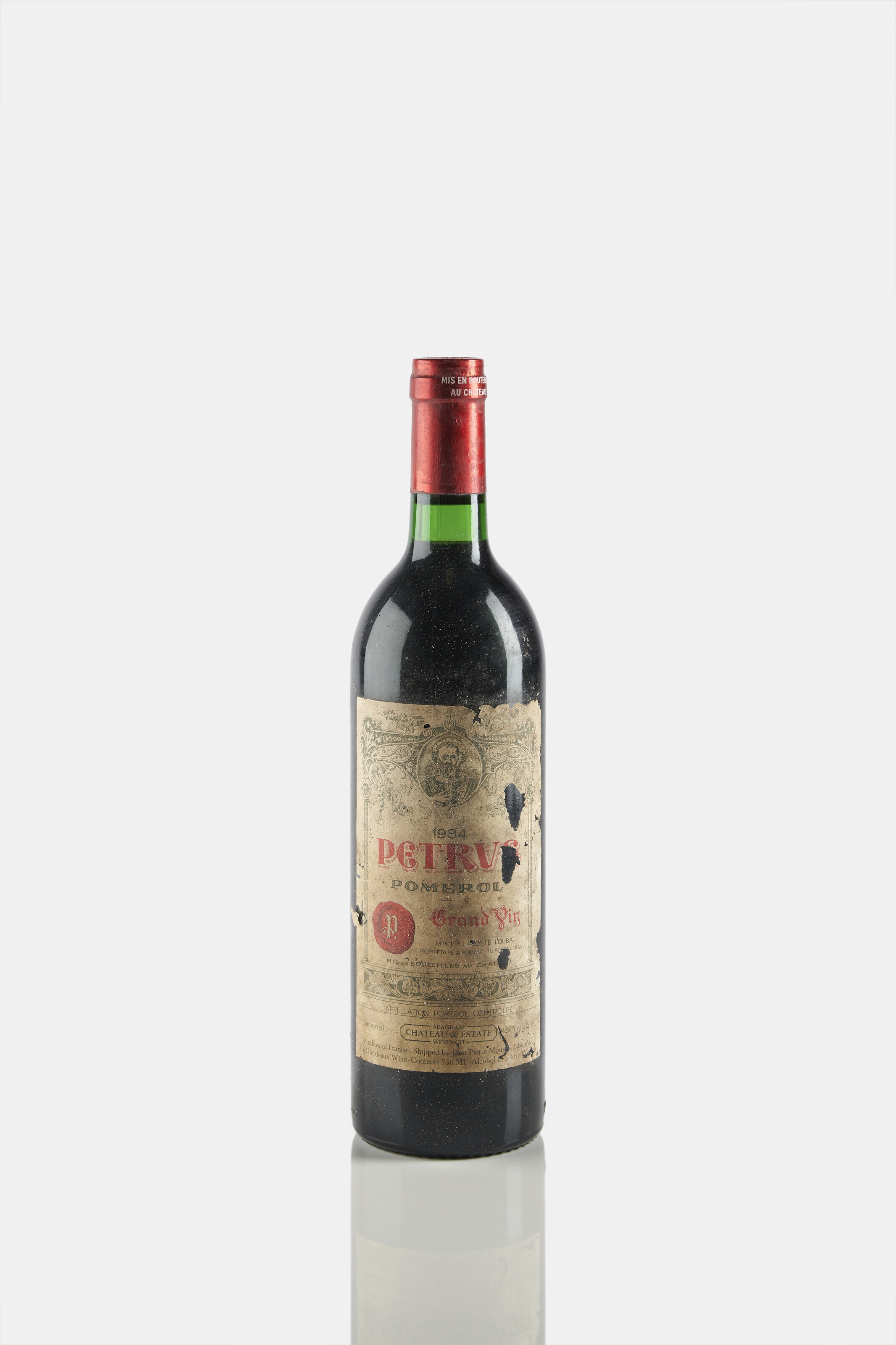 Petrus 1984, Pomerol, cru exceptionnelScuffed capsule. Integrated