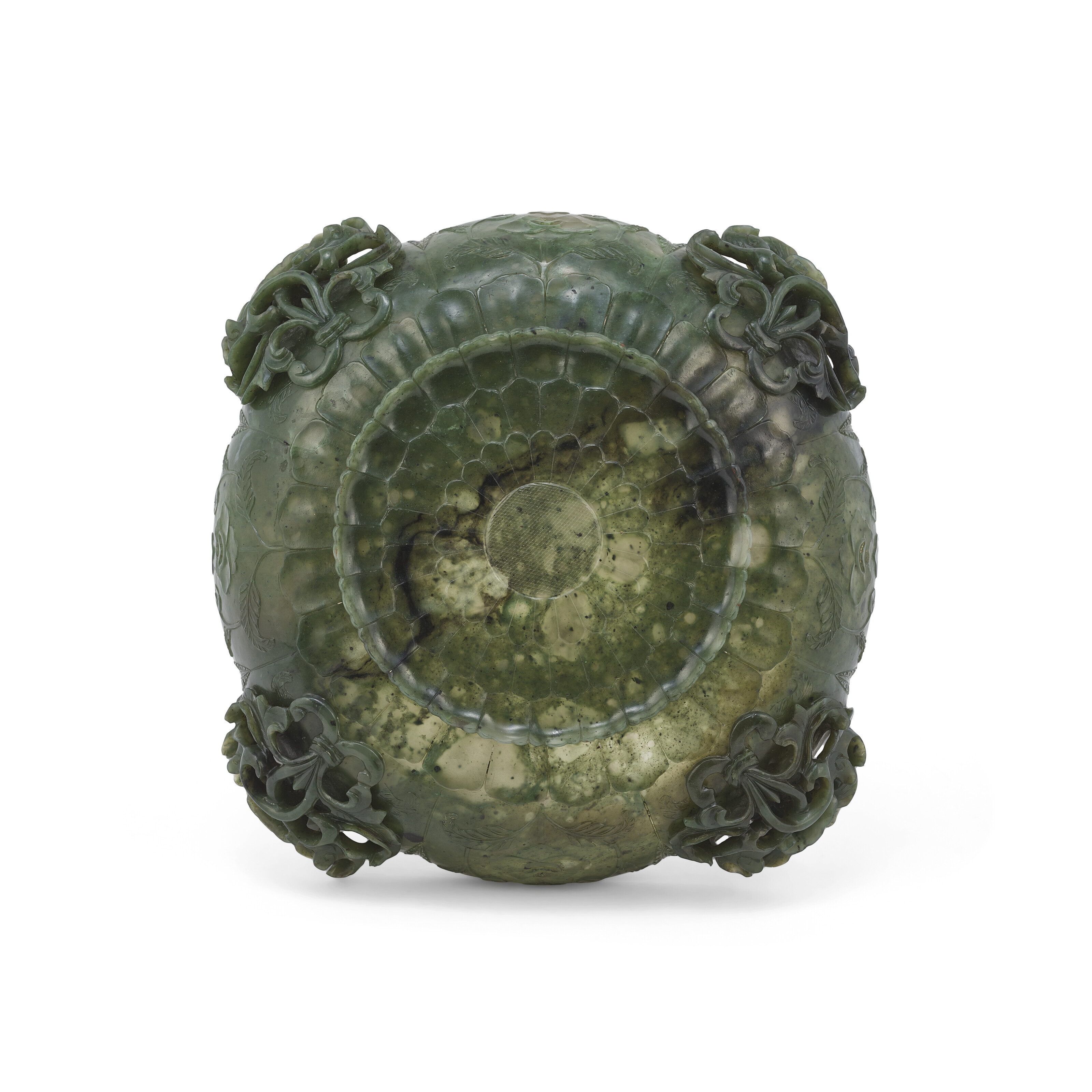 A SPINACH-GREEN JADE CHRYSANTHEMUM-FORM WASHER, LATE QING DYNSTY
