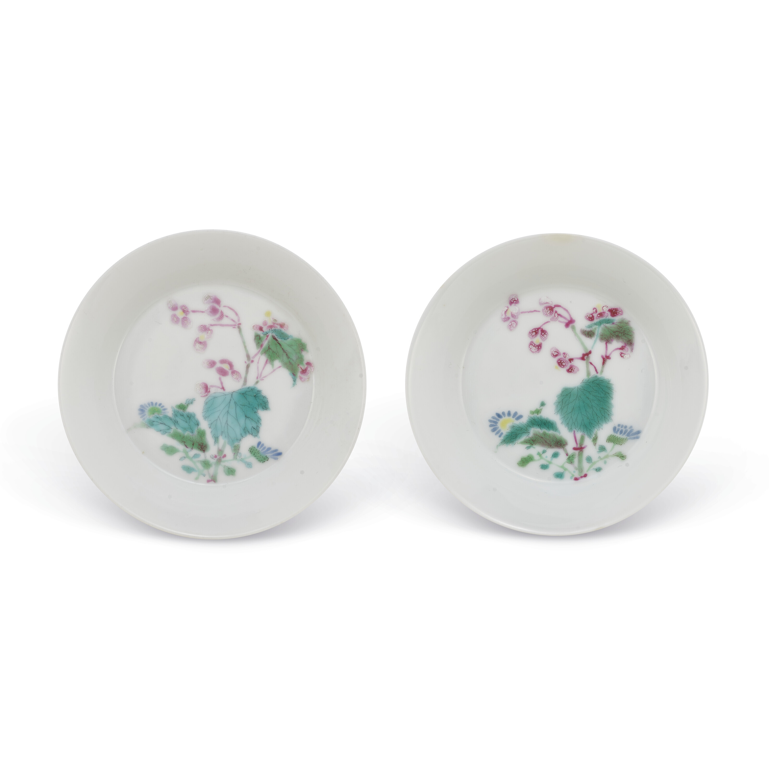 清康熙素三彩海馬紋盌, KANGXI PERIOD (1662-1722) | Christie's