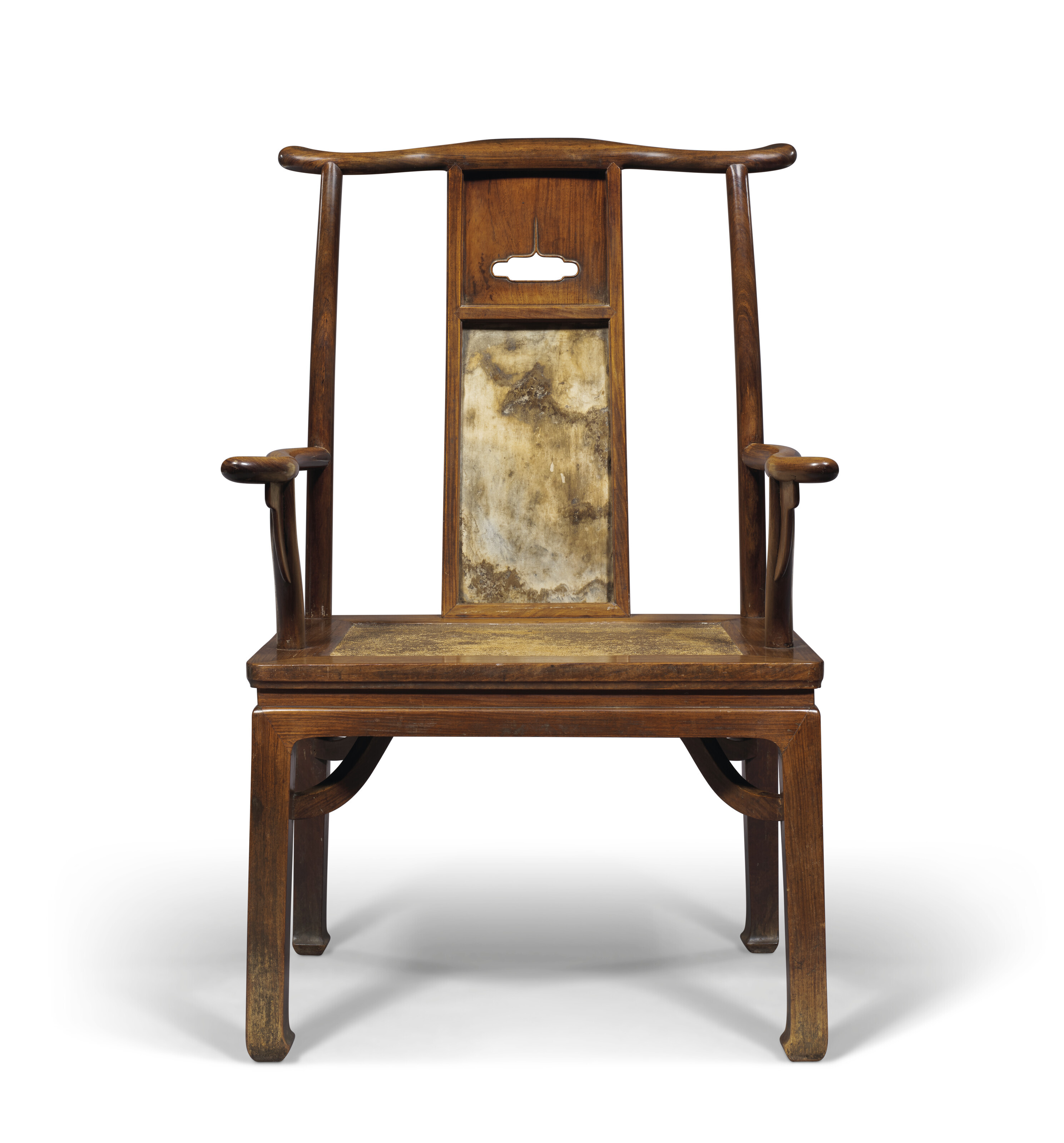 AN IMPORTANT AND RARE HUANGHUALI TOWEL RACK AND WASHBASIN, MIANPENJIA