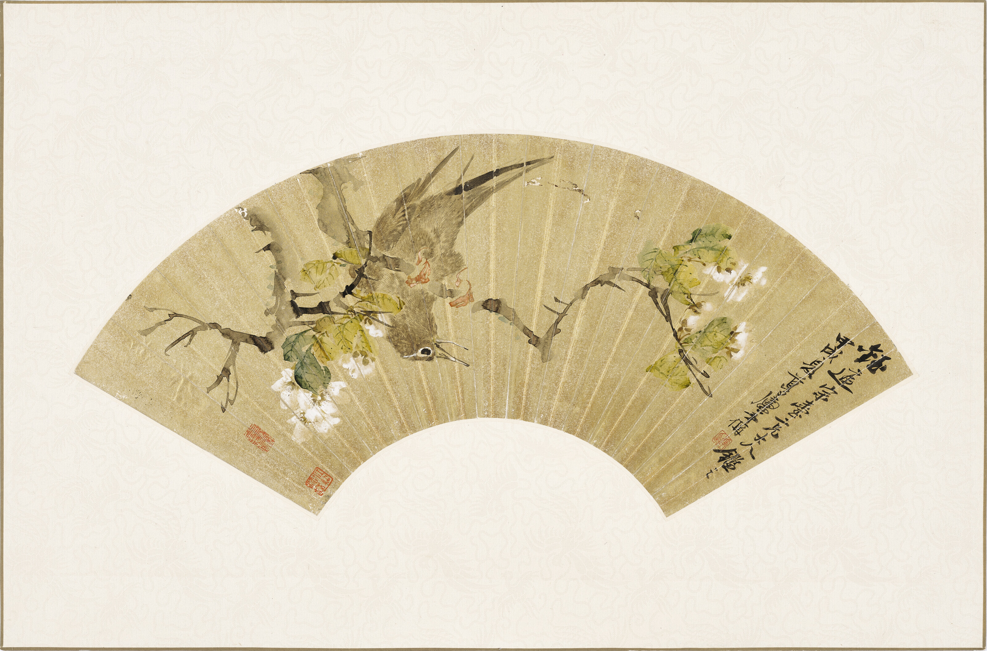 中国古美術品　大清嘉慶時代　同泰款 花卉蝶鳥中皿　本物保証　22cm 2022_HGK_21023_0140_002(