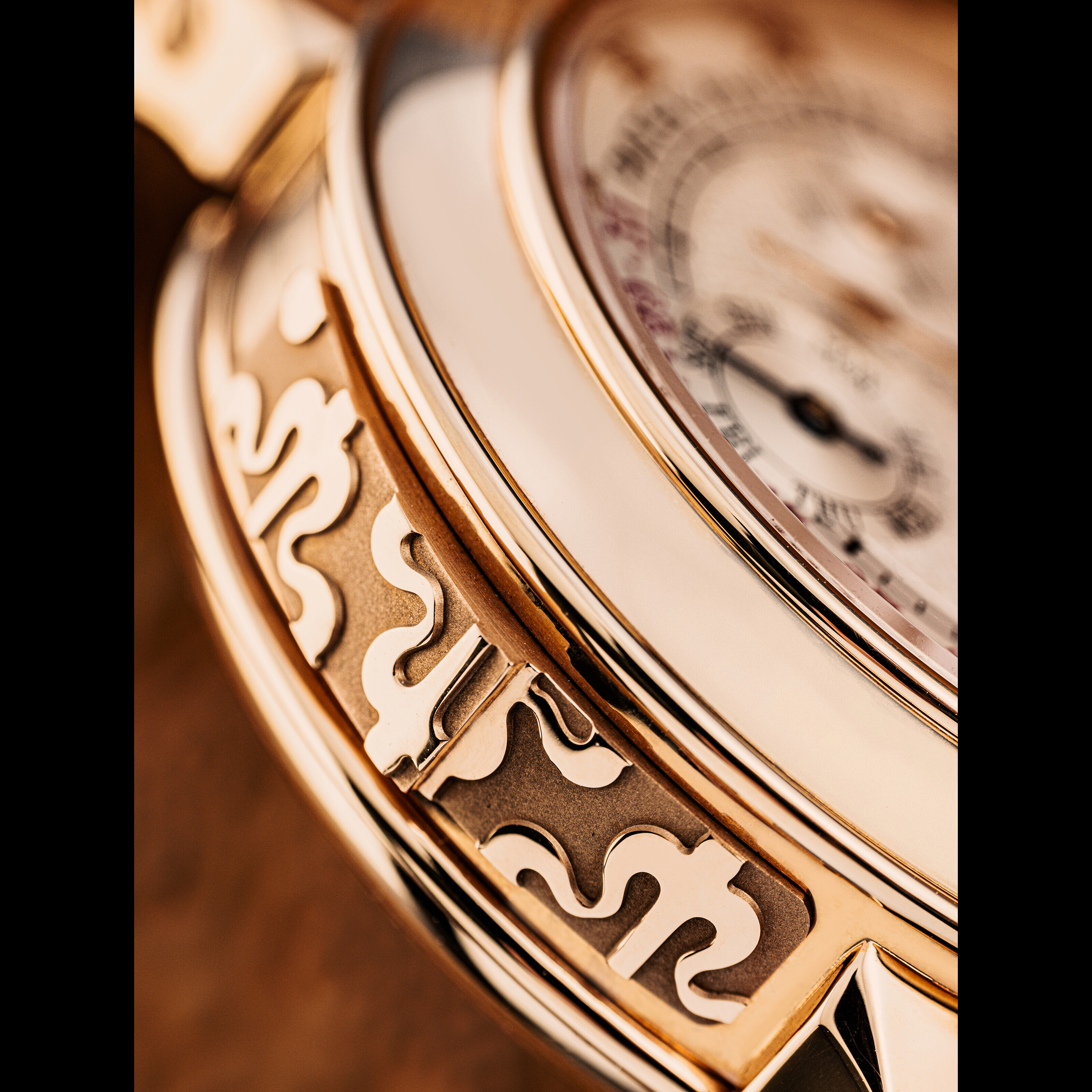 Skymoon patek on sale rose gold