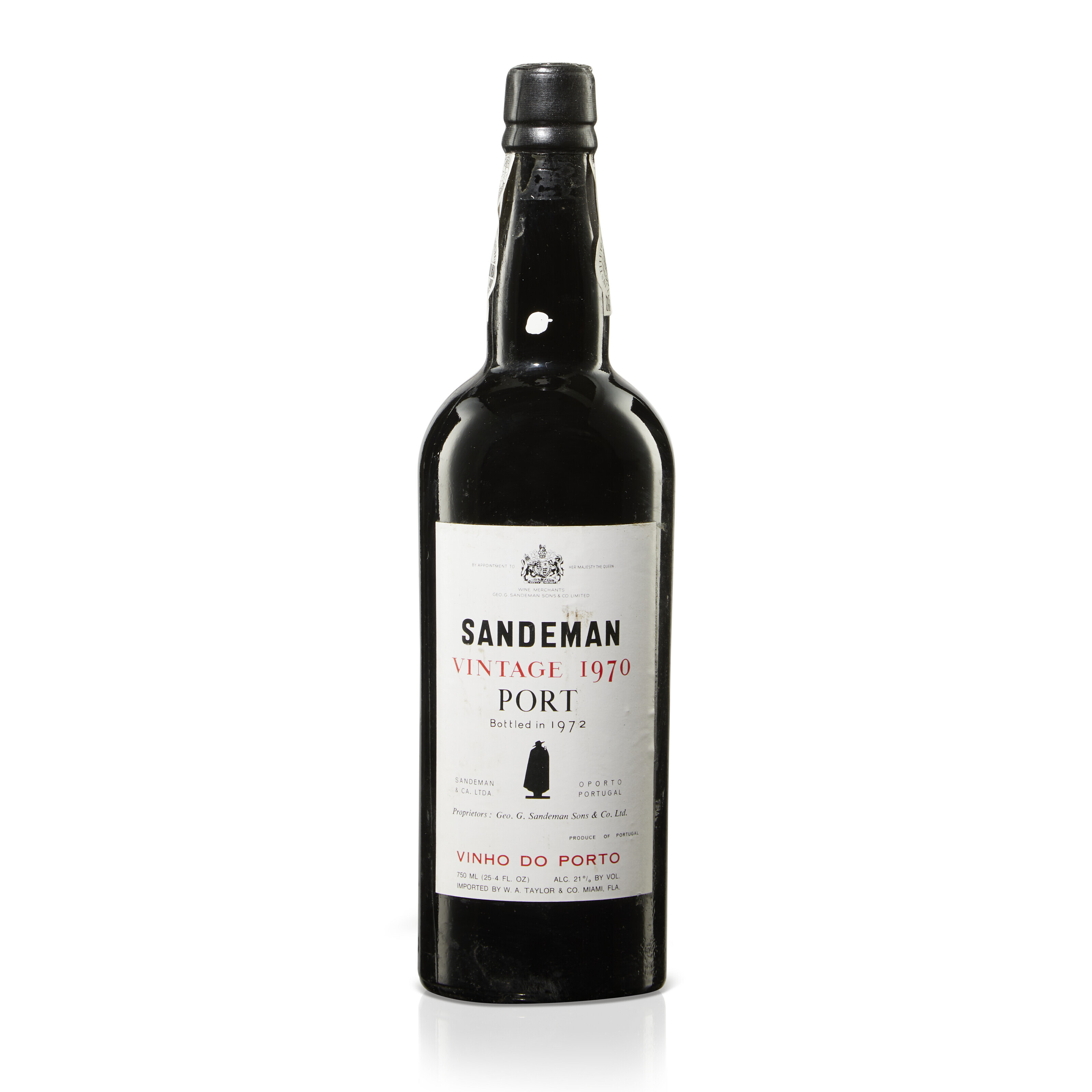Sandeman 1970, Slightly bin-soiled labelsLevels base of neck or ...