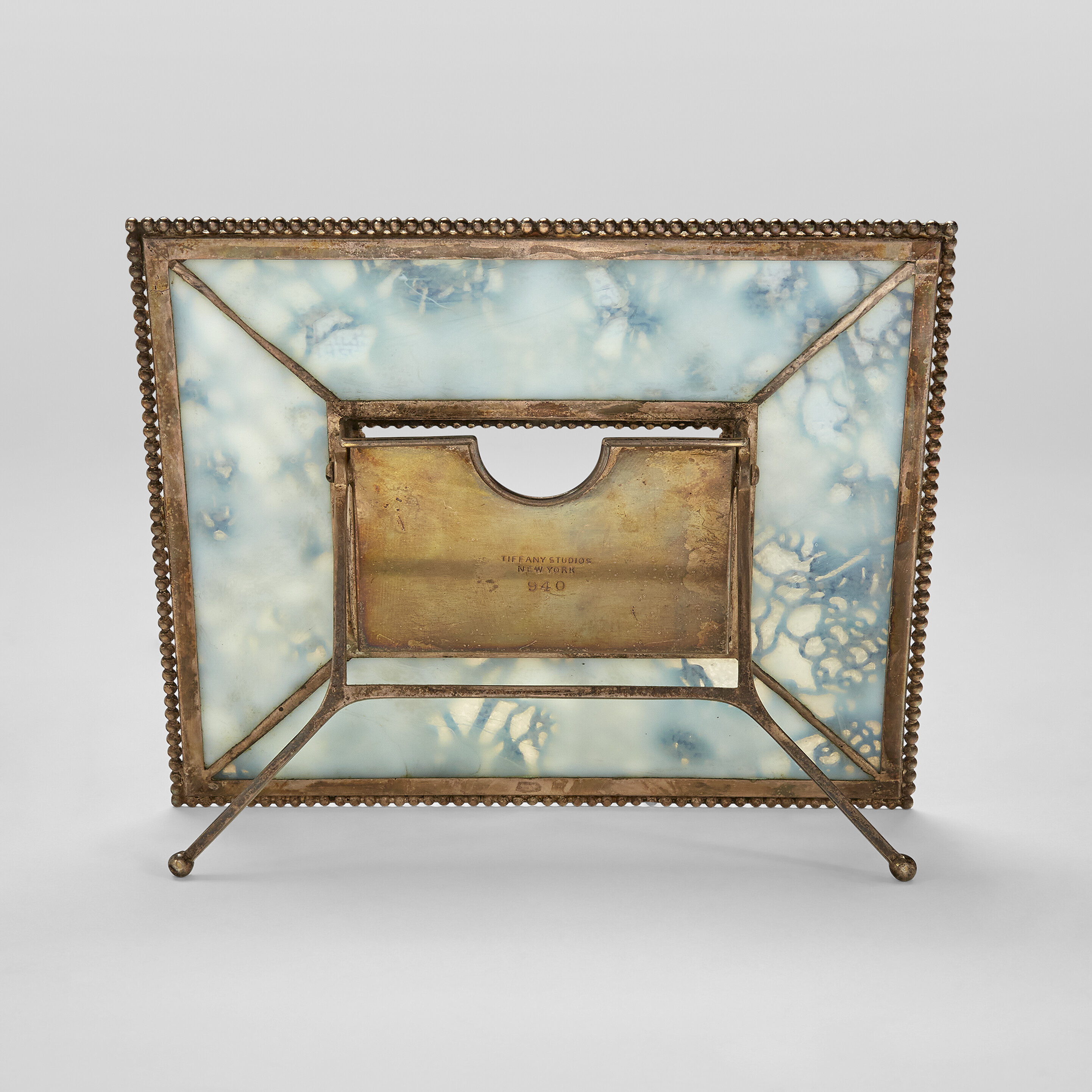 TIFFANY STUDIOS, Eighteen-Piece 'Grapevine' Desk Set, circa 1915