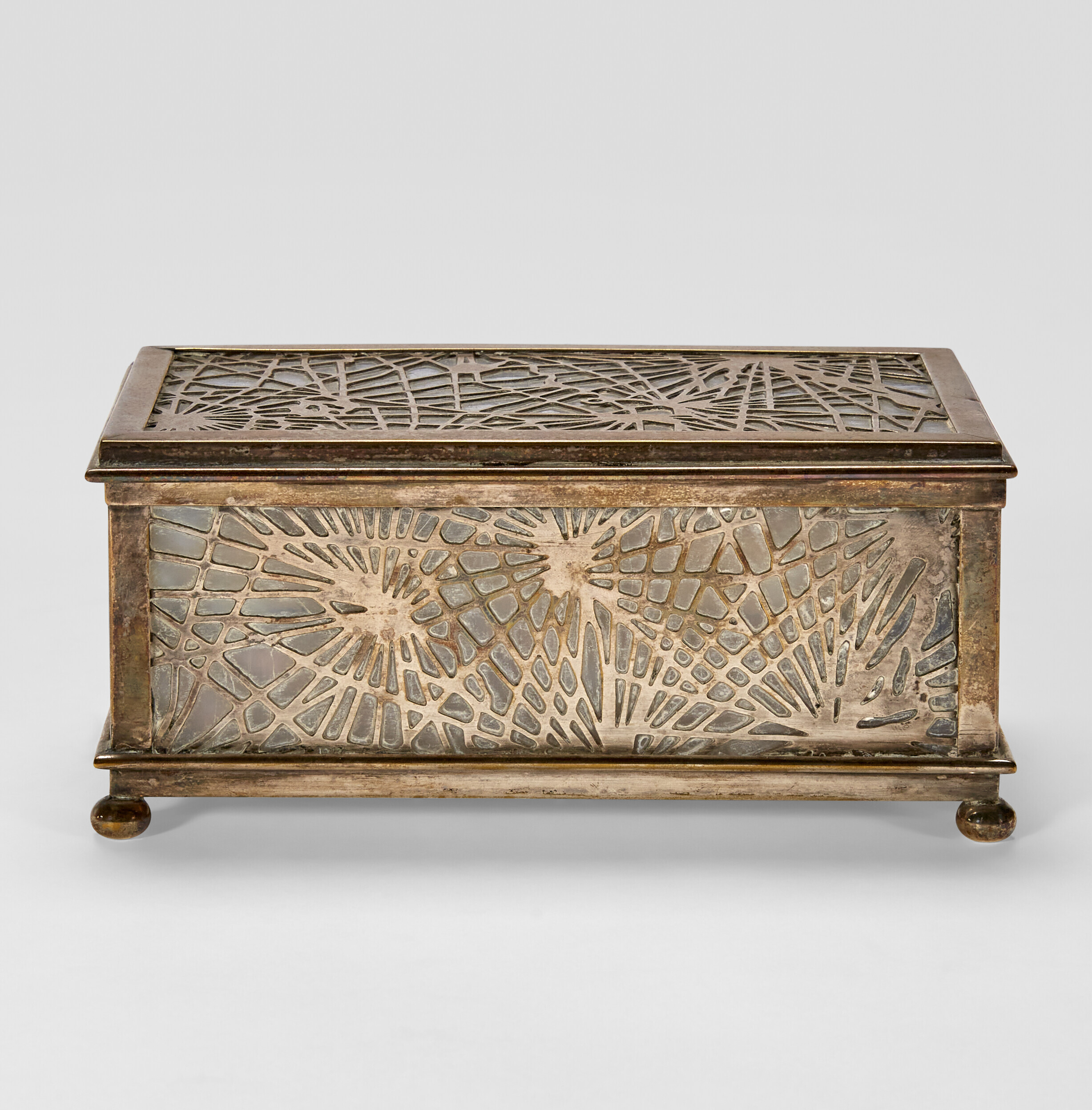 TIFFANY STUDIOS, Seven-Piece 'Pine Needle' Desk Set, circa 1915