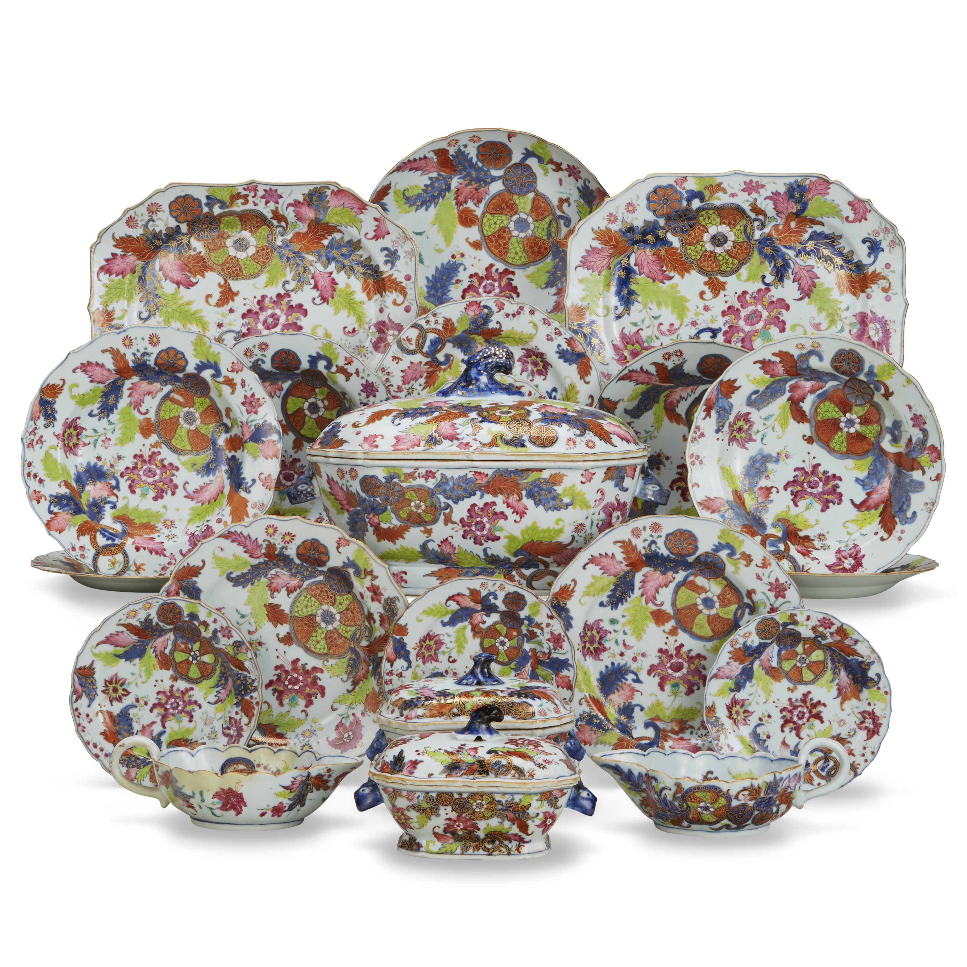 A CHINESE EXPORT PORCELAIN ASSEMBLED PART DINNER SERVICE MID 18TH