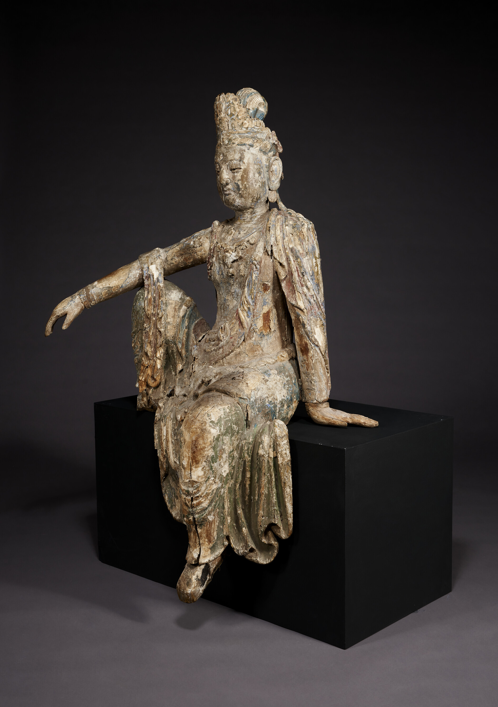 ファッション通販 安い WOOD POLYCHROME A SEATED GUANYIN `WATER-MOON' THE OF FIGURE その他