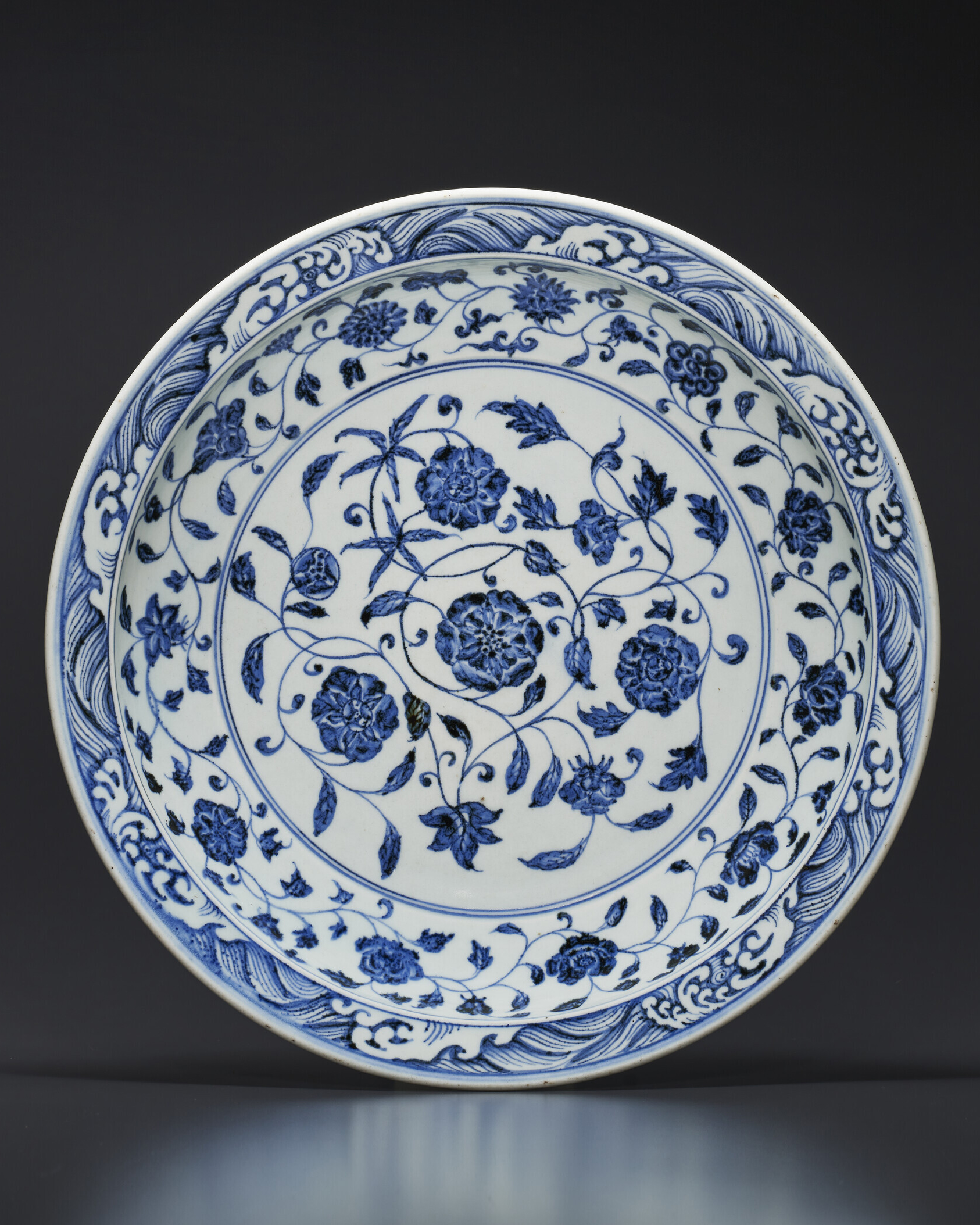Blue and white dish shop