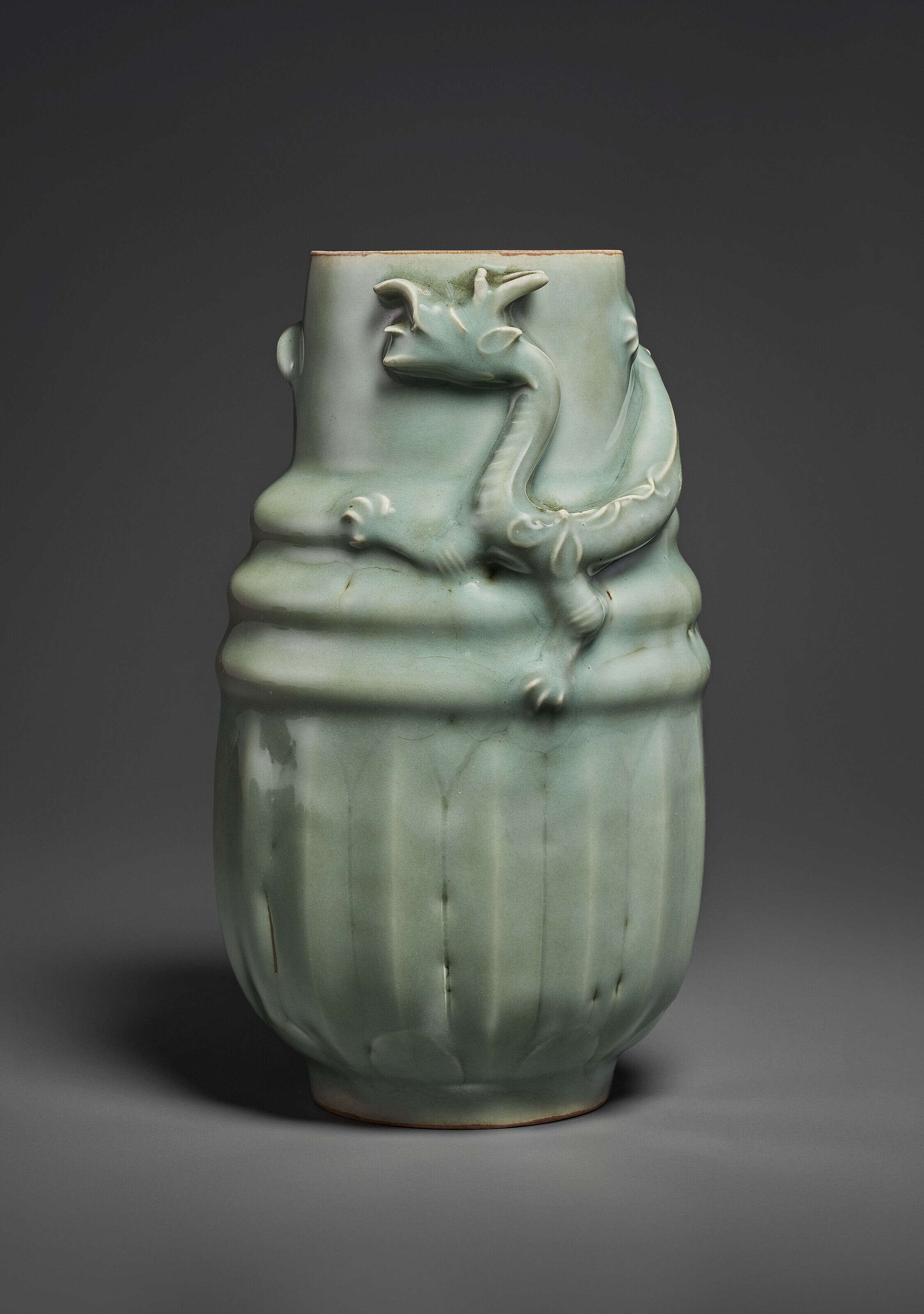 南宋龍泉窯青釉琮式瓶, SOUTHERN SONG-YUAN DYNASTY (1127-1368