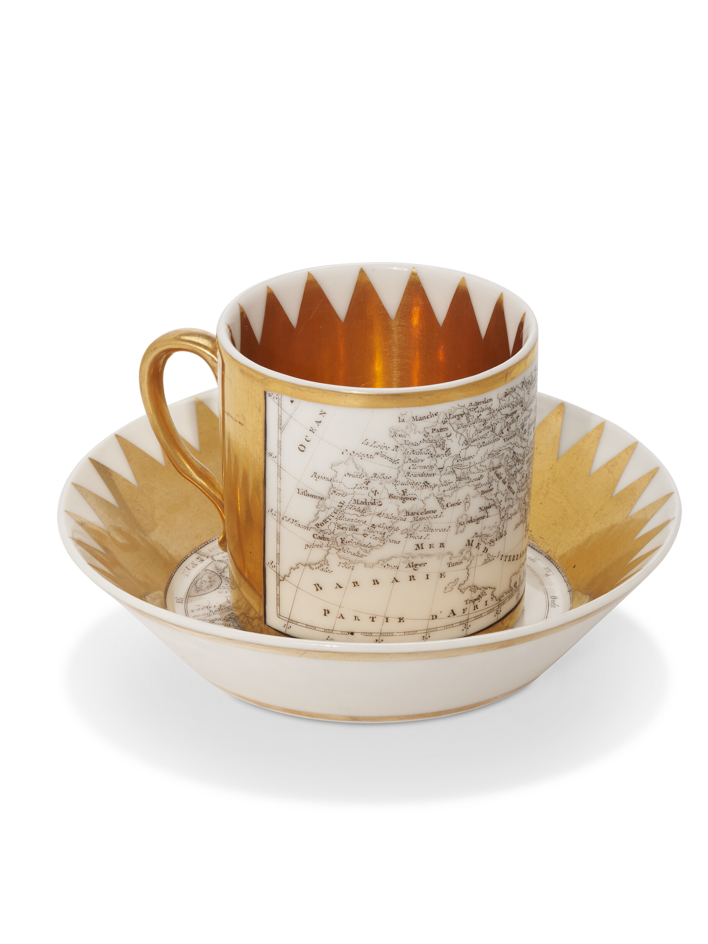 A PARIS (NAST) PORCELAIN GOLDGROUND COFFEECUP AND SAUCER, LATE 18TH