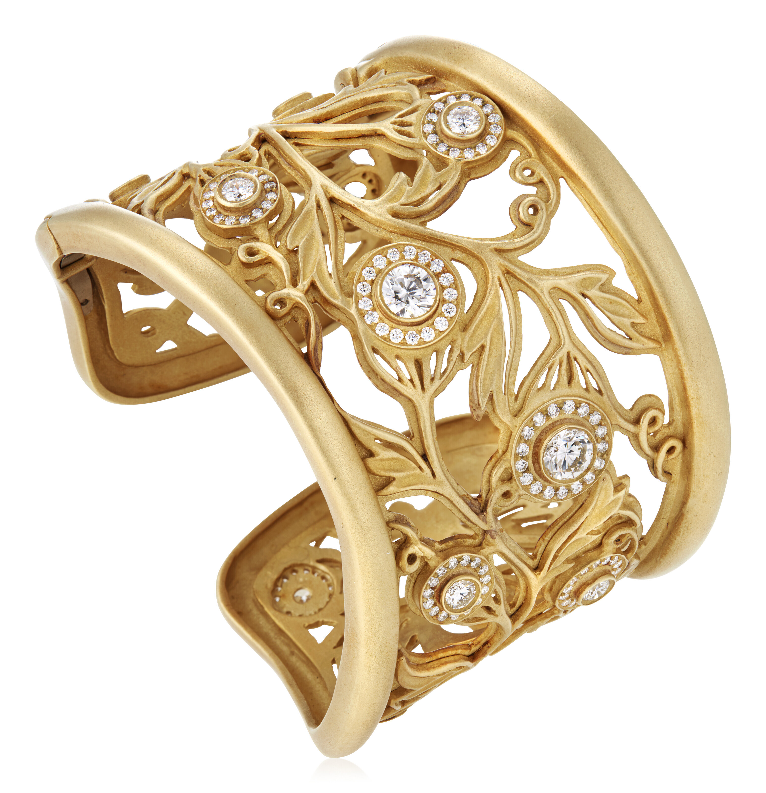 KIESELSTEINCORD DIAMOND AND GOLD CUFF BRACELET, Christie’s