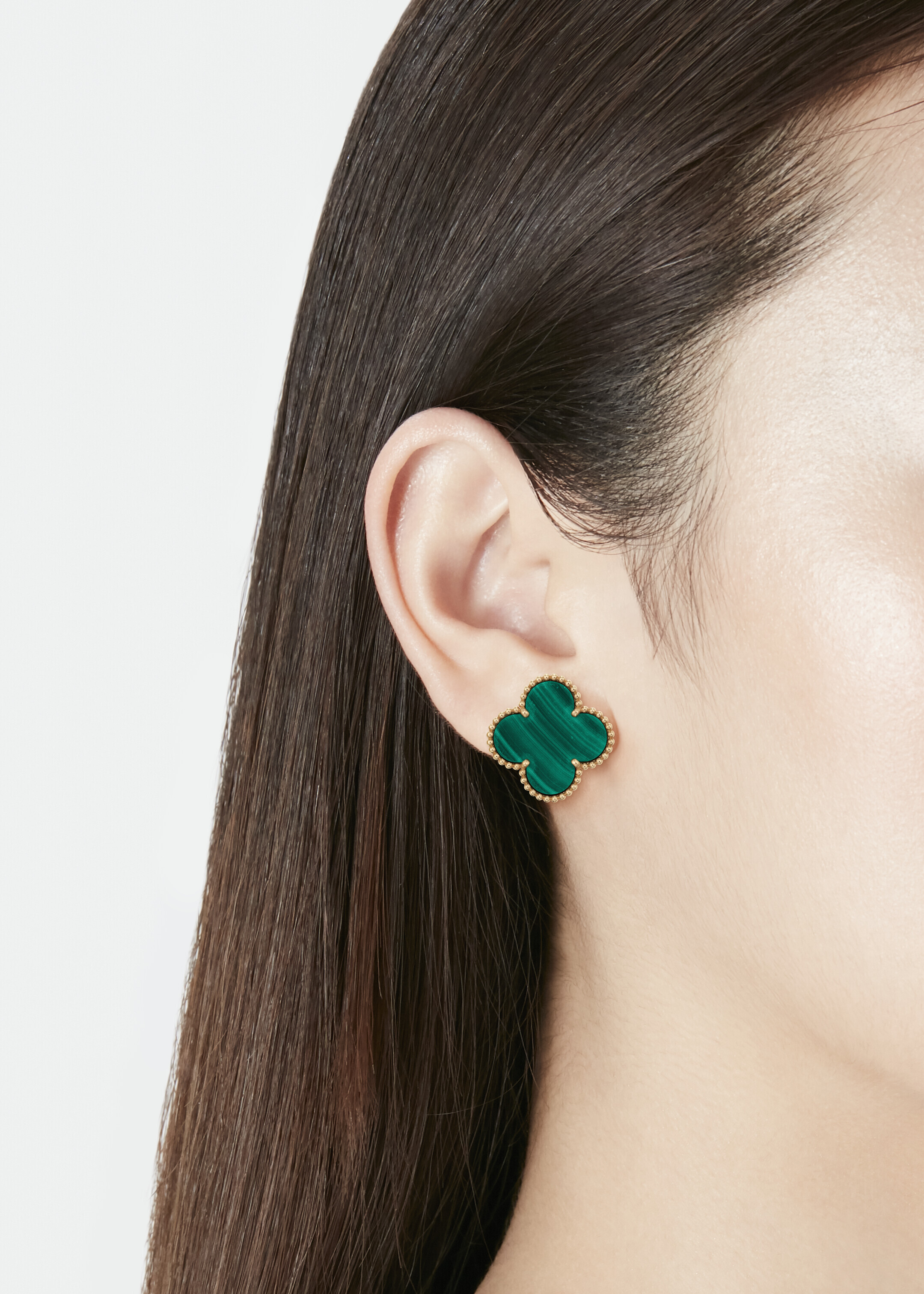 Van cleef and discount arpels malachite earrings