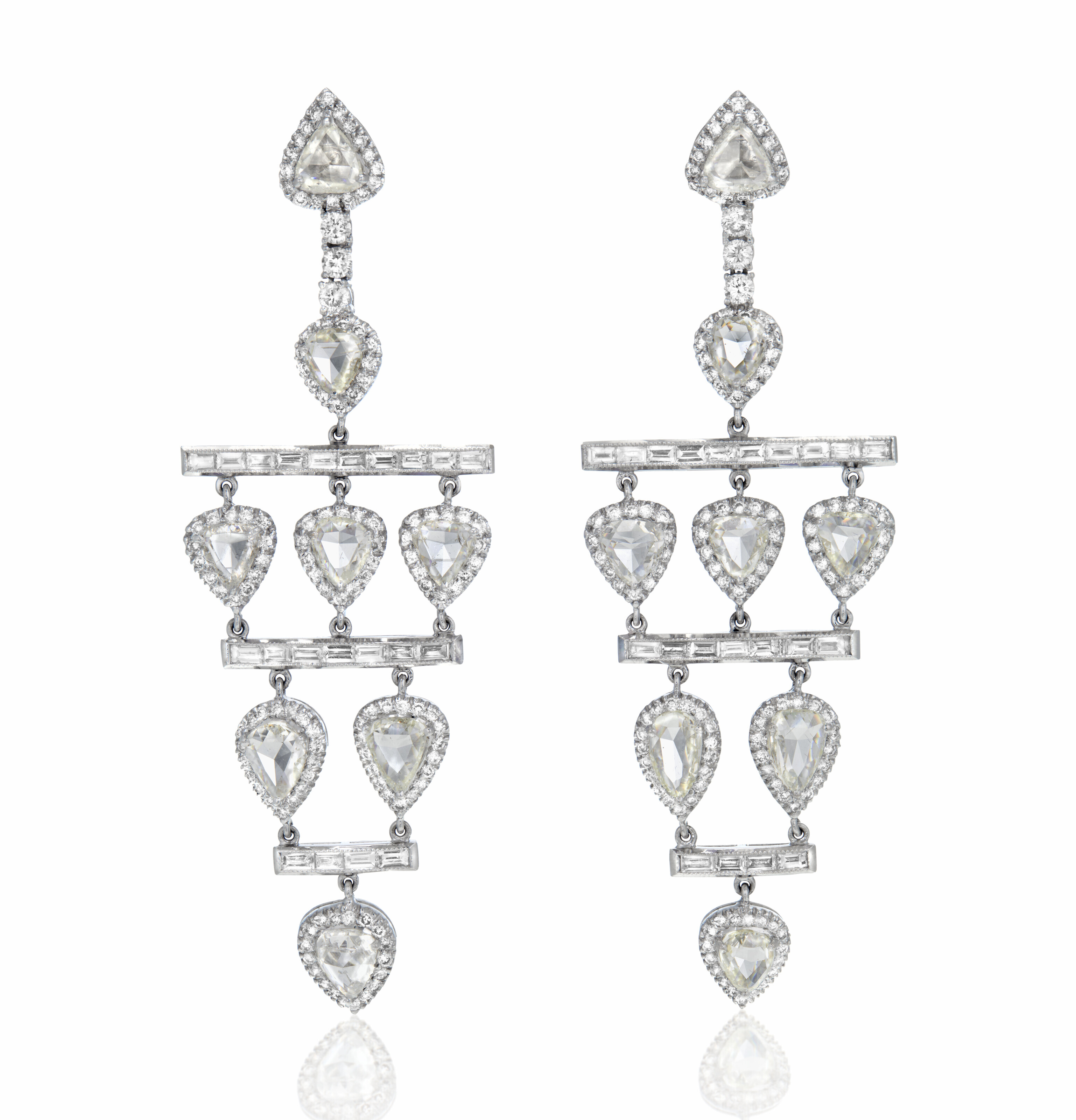 NO RESERVE DIAMOND EARRINGS, Christie’s