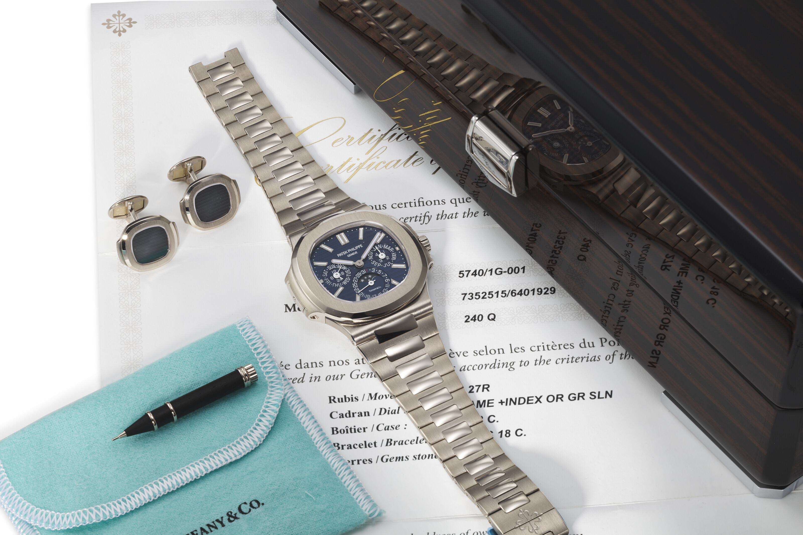 PATEK PHILIPPE REF. 5740 1G 001 NAUTILUS AN EXTREMELY