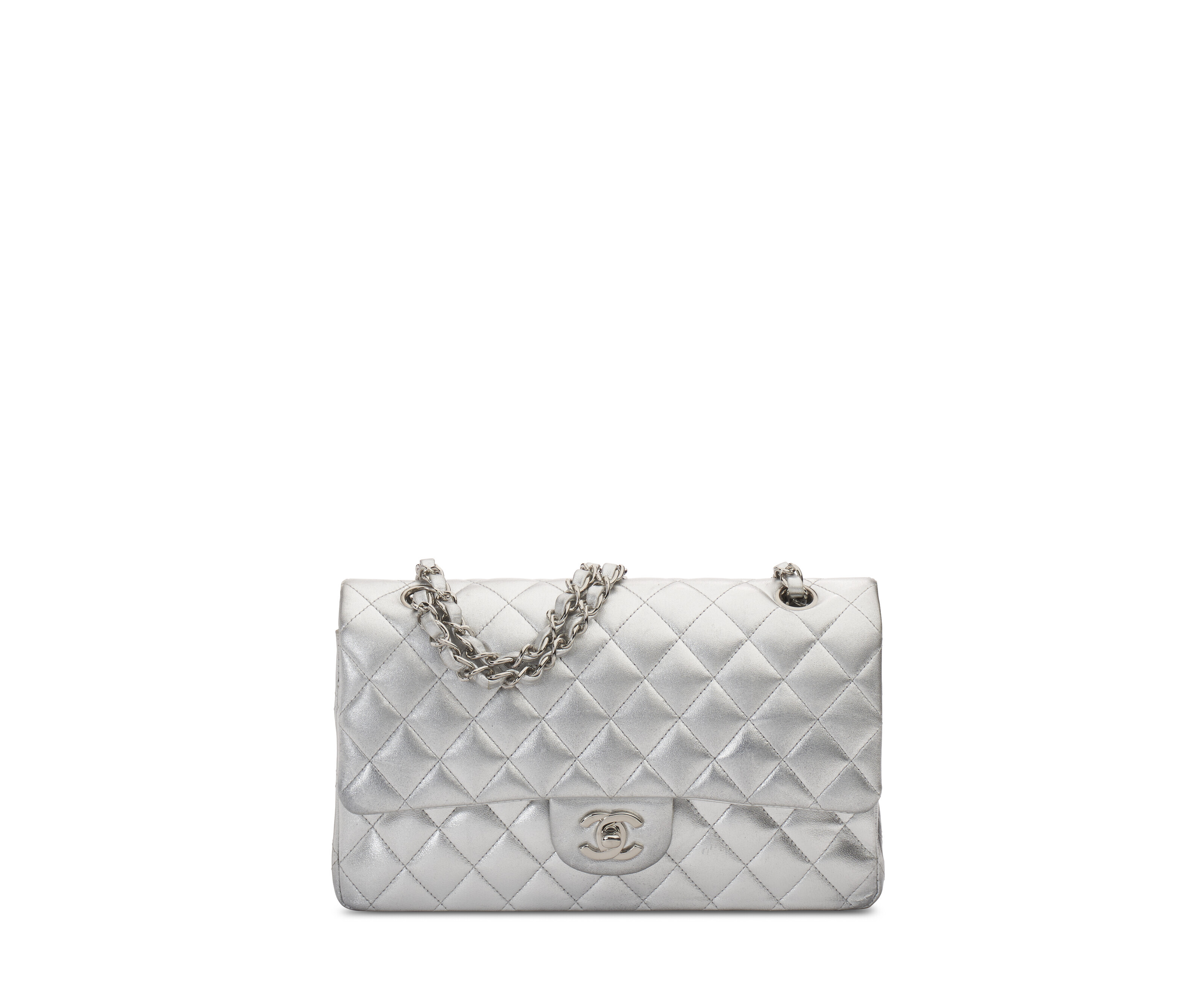 A METALLIC SILVER LAMBSKIN LEATHER MEDIUM DOUBLE FLAP BAG WITH