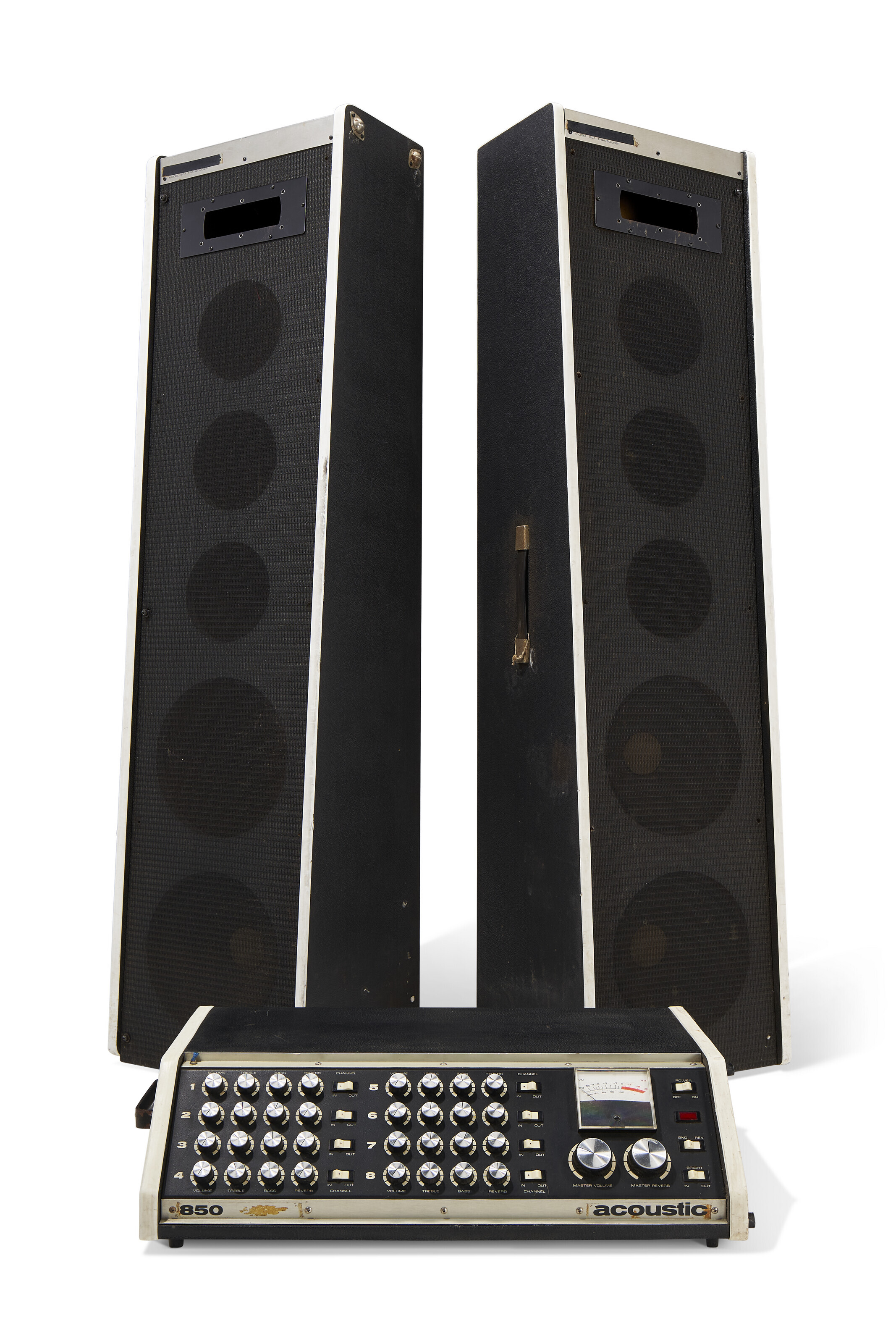 8 CHANNEL MODEL 850 MIXER WITH TWO MODEL 804 TRANDUCER SPEAKER