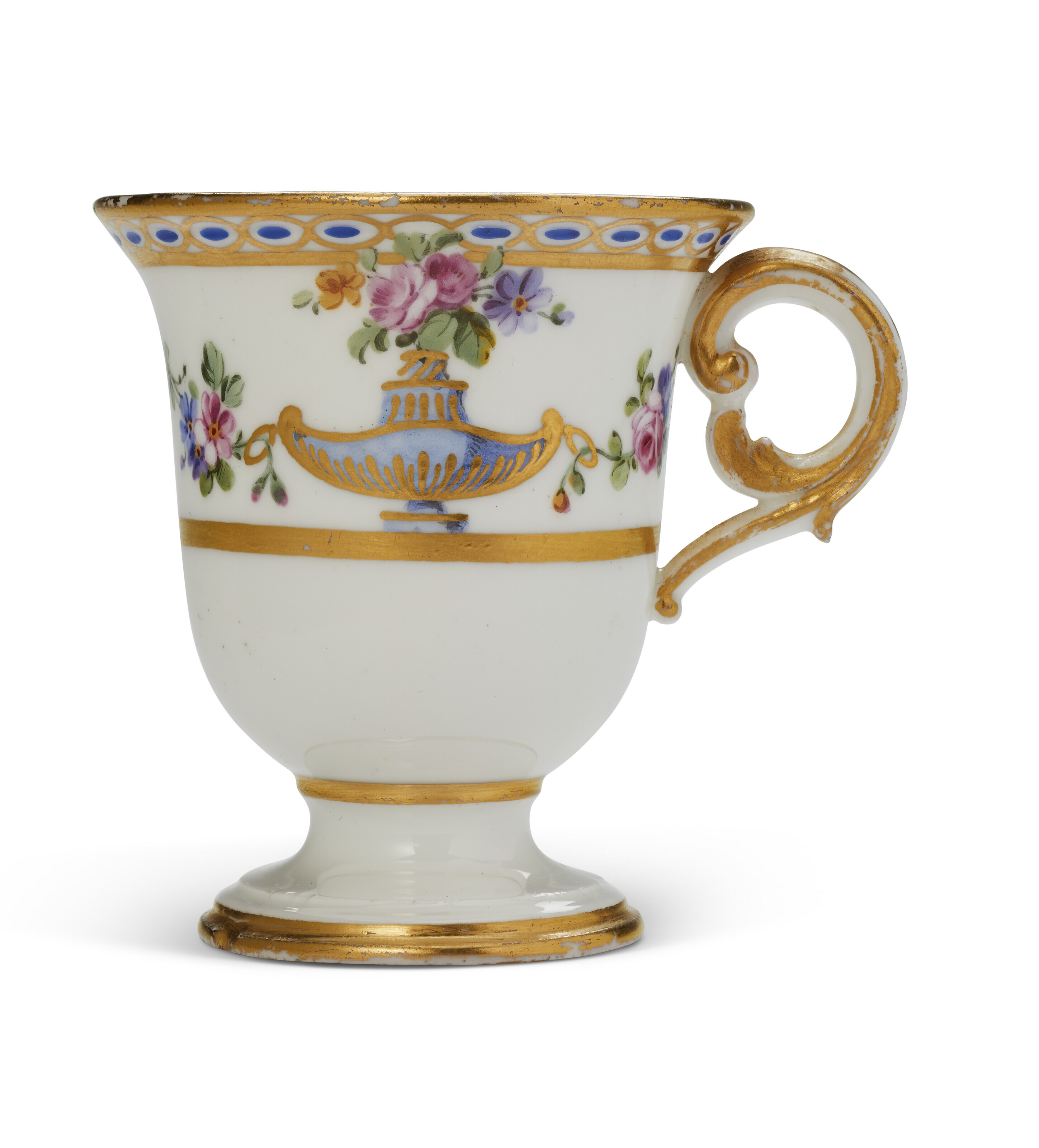 A SEVRES PORCELAIN ICE-CUP FROM THE SERVICE FOR MADAME DU BARRY