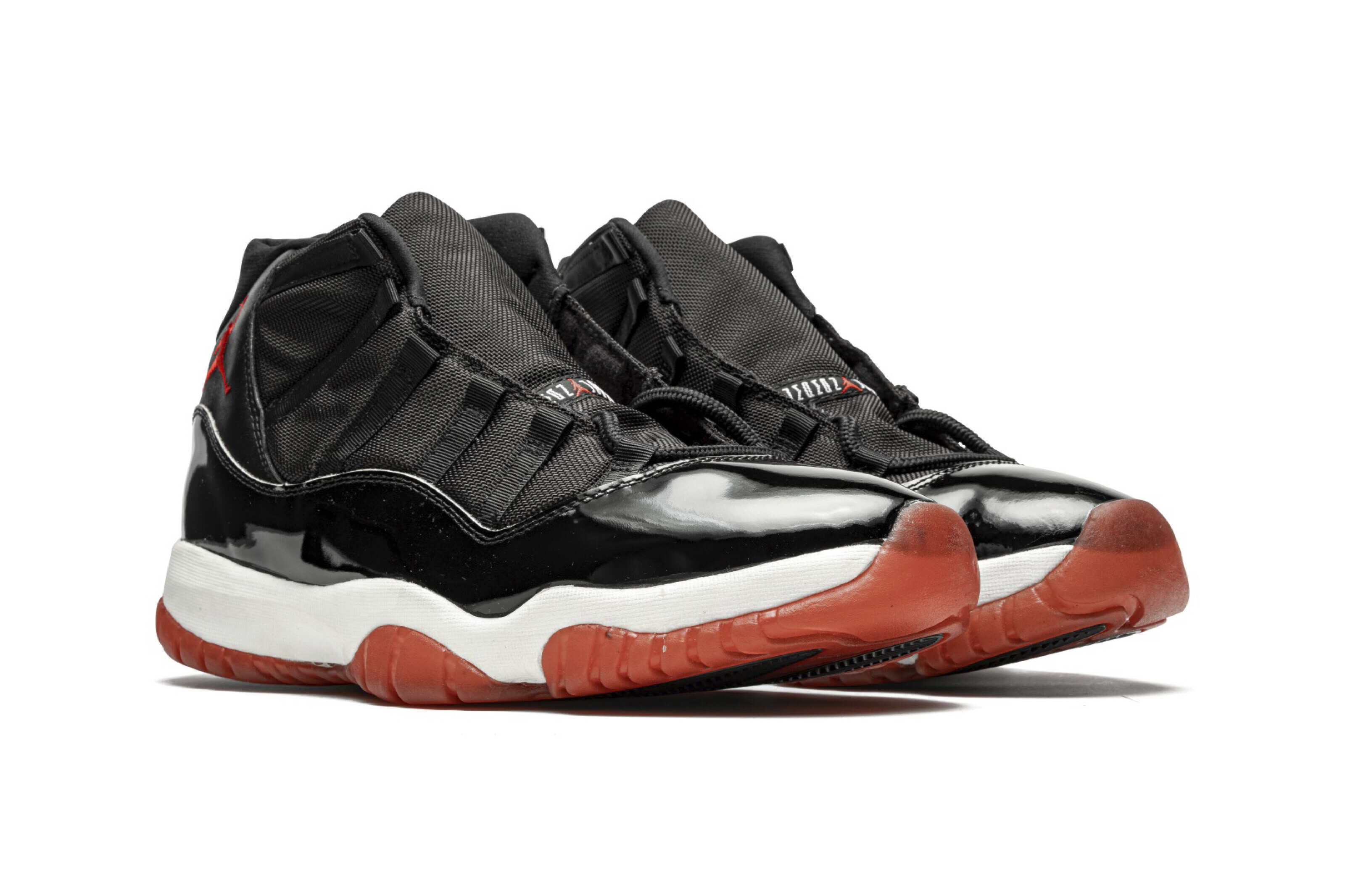 MICHAEL JORDAN PLAYER EXCLUSIVE AIR JORDAN XI BRED SNEAKERS NIKE 1996 Christie s