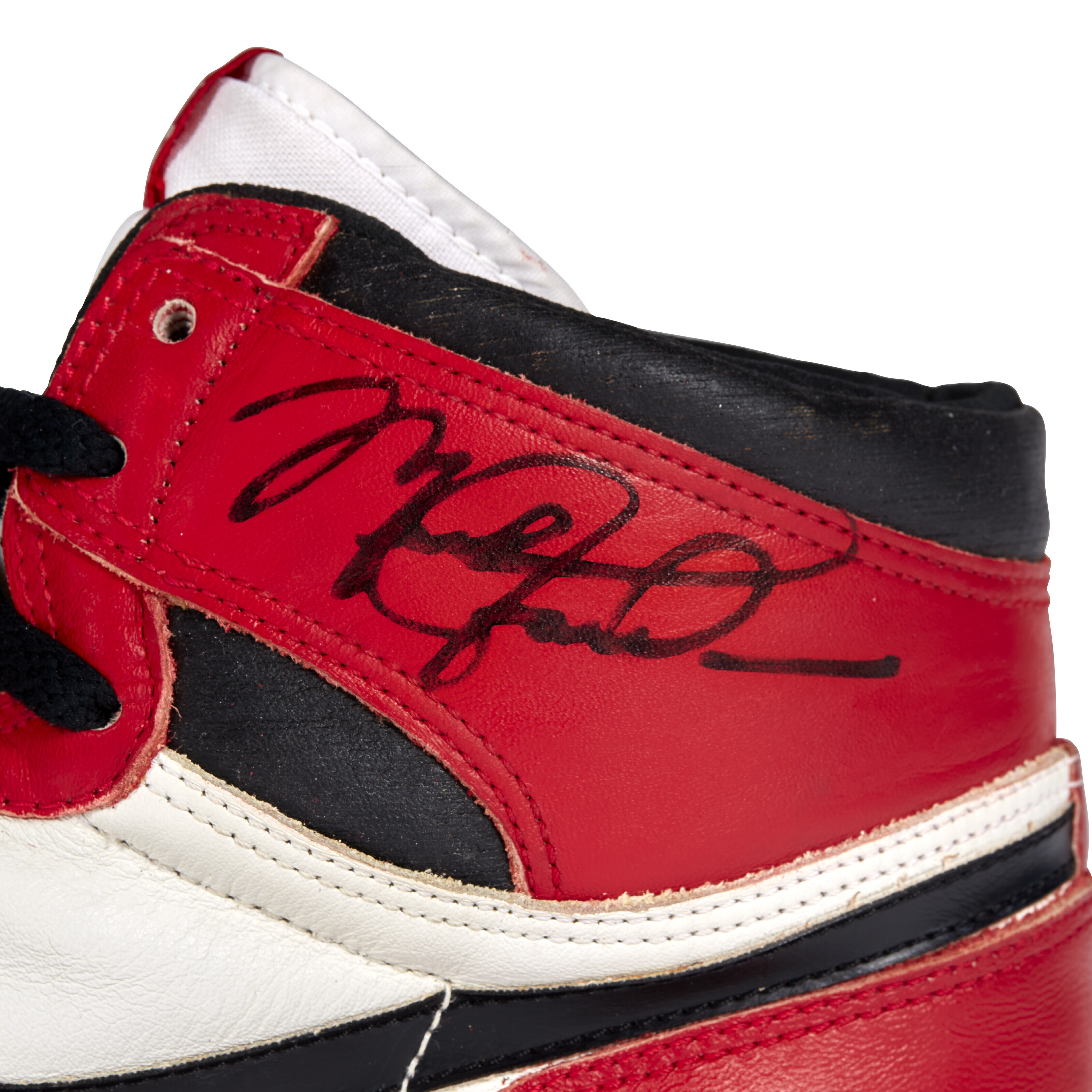 Price Aj1 Chicago 1985 MICHAEL JORDAN SIGNED POSSIBLE GAME WORN
