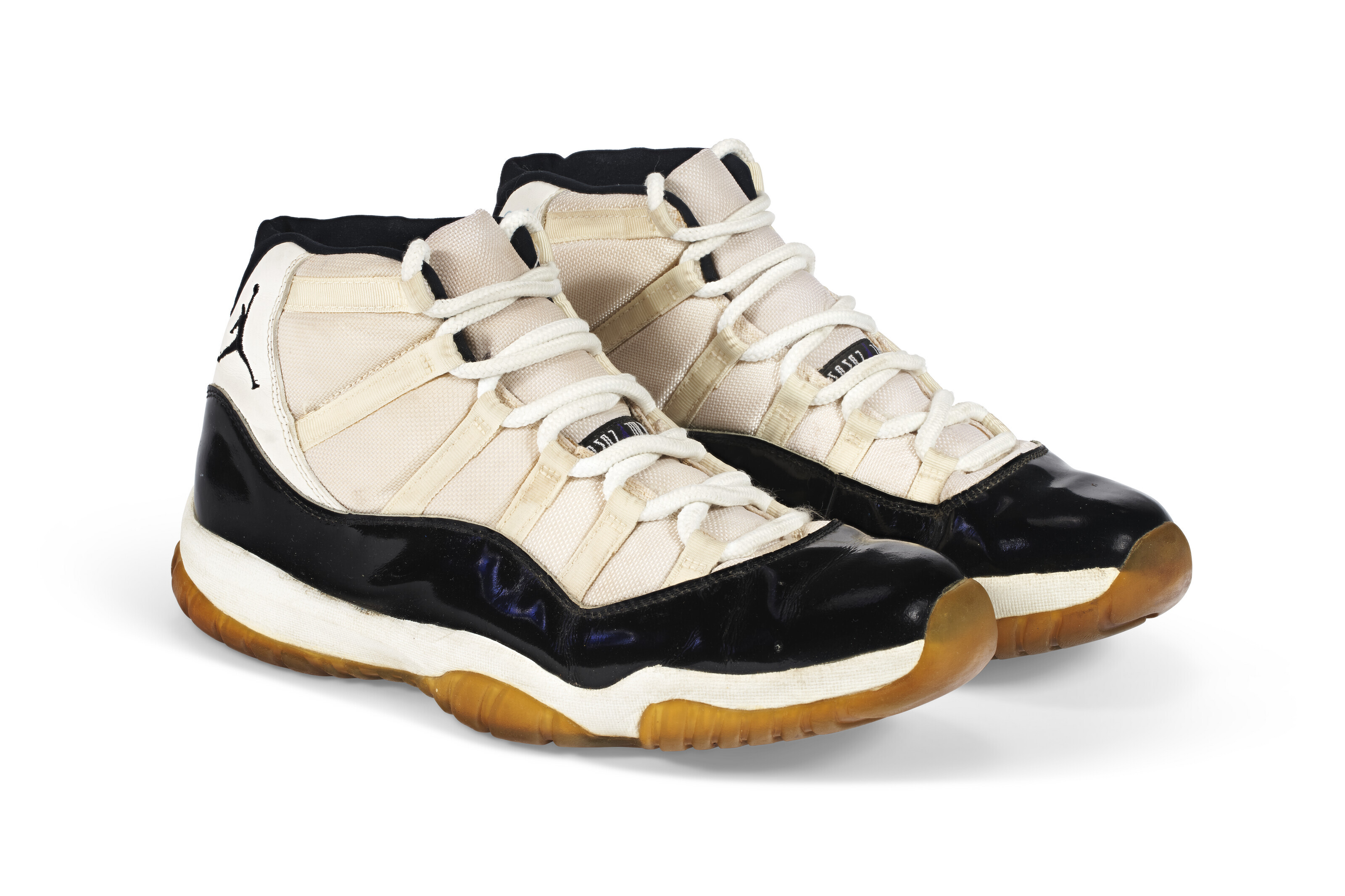 MICHAEL JORDAN GAME WORN DUAL SIGNED ORIGINAL JORDAN XI CONCORD SNEAKERS