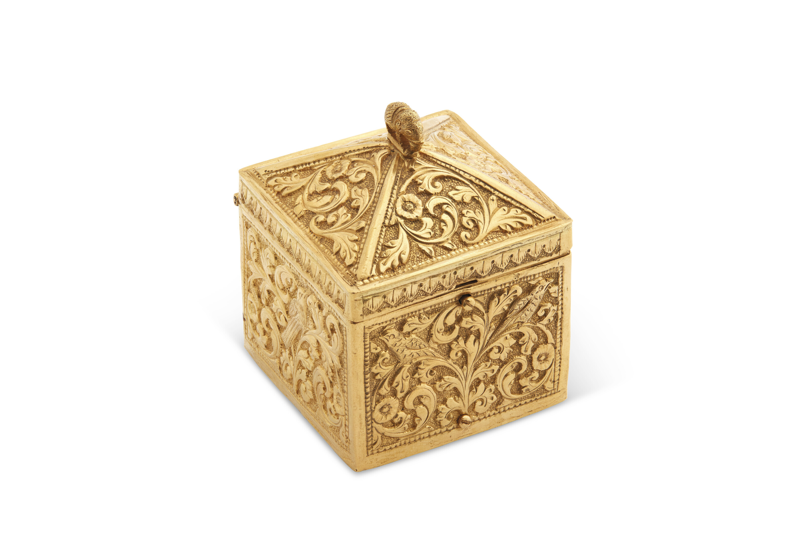 BOITE PORTUGAISE EN OR, LISBONNE, VERS 1900; POINCON DE TITRE POUR L