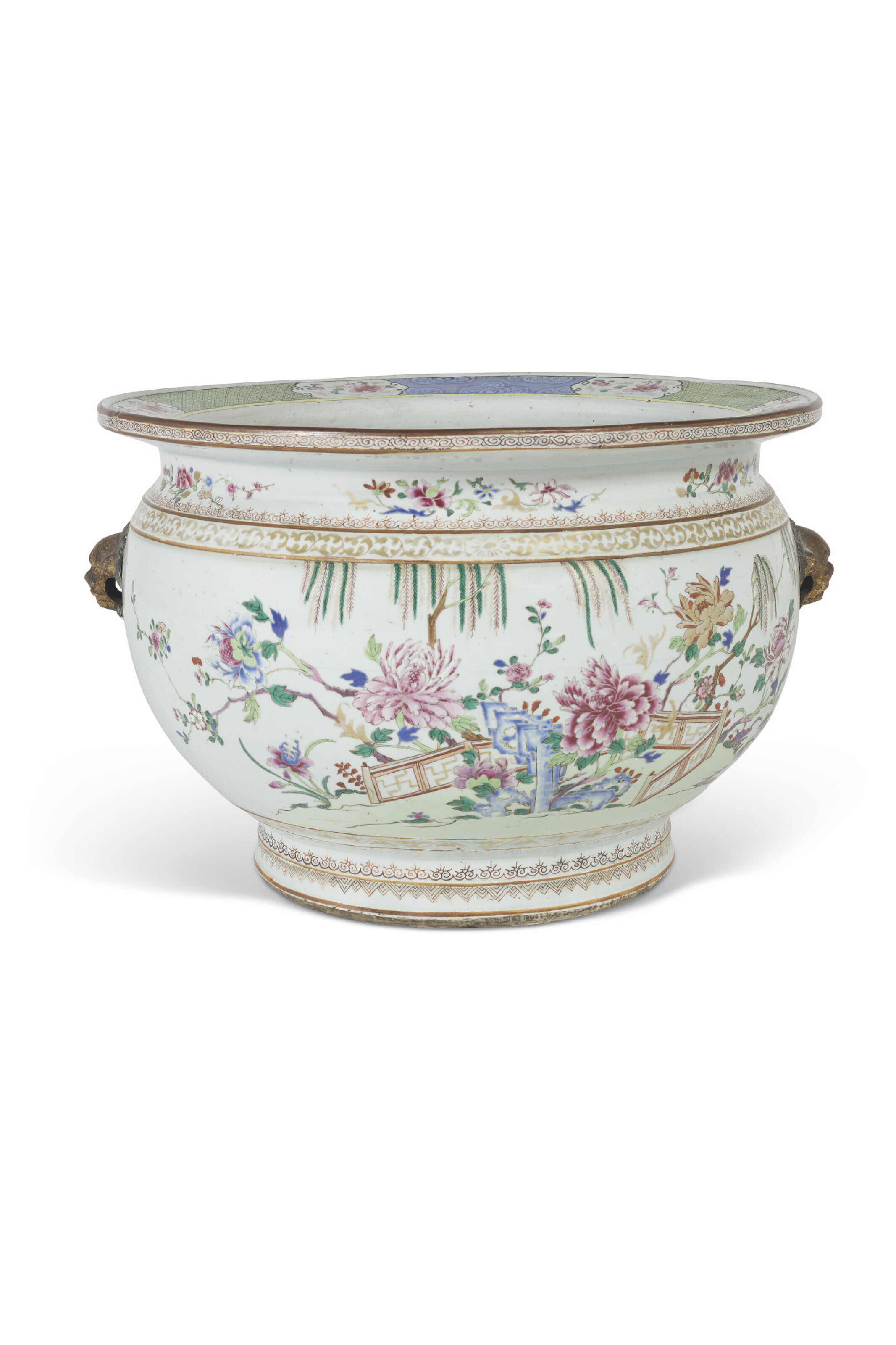 清乾隆粉彩庭院花卉紋獸耳大缸, CHINA, QING DYNASTY, QIANLONG PERIOD