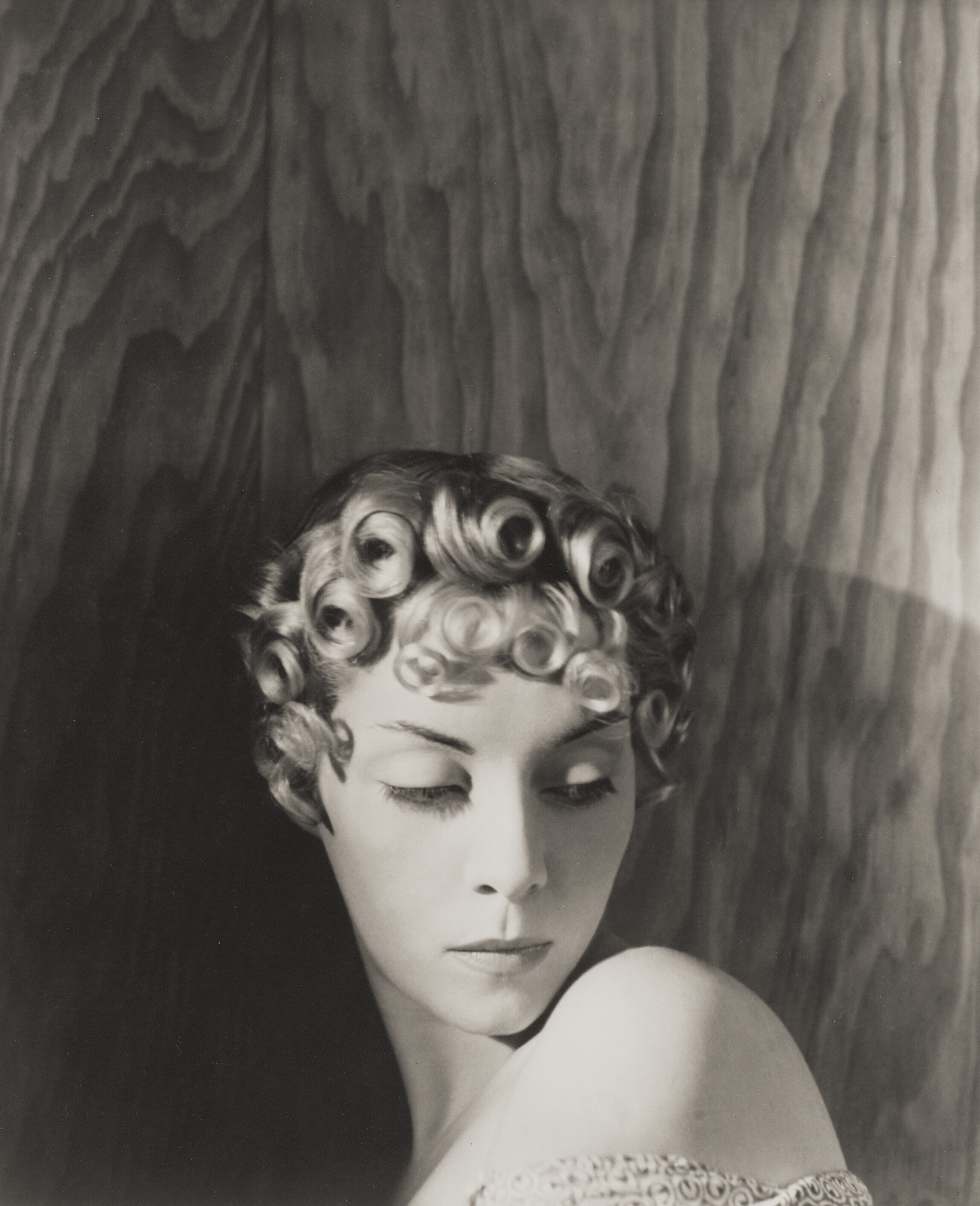 IRINA IONESCO (NÉE EN 1930), Chasing the dragon 2, Paris, 'Dazed