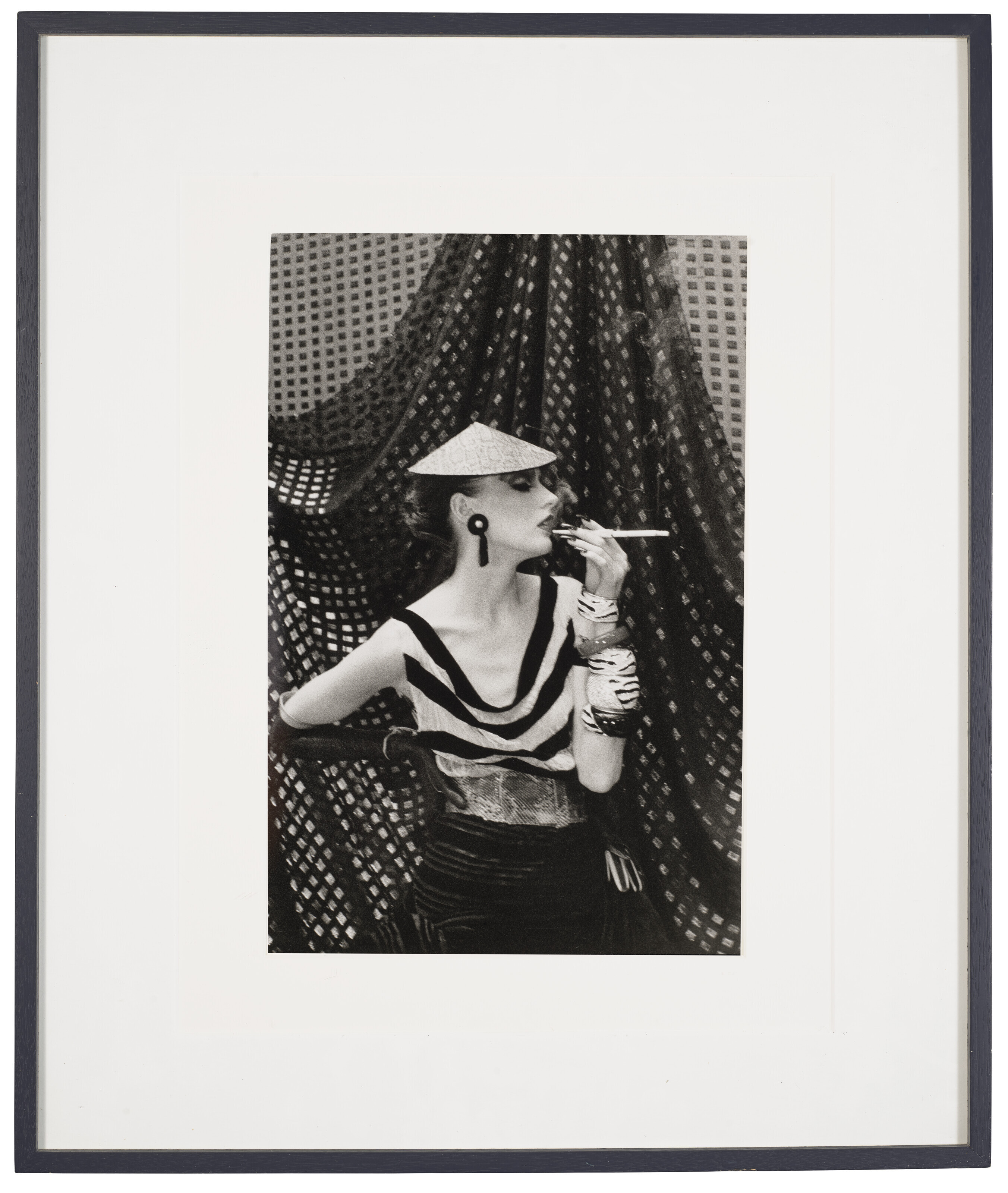 IRINA IONESCO (NÉE EN 1930), Chasing the dragon 2, Paris, 'Dazed